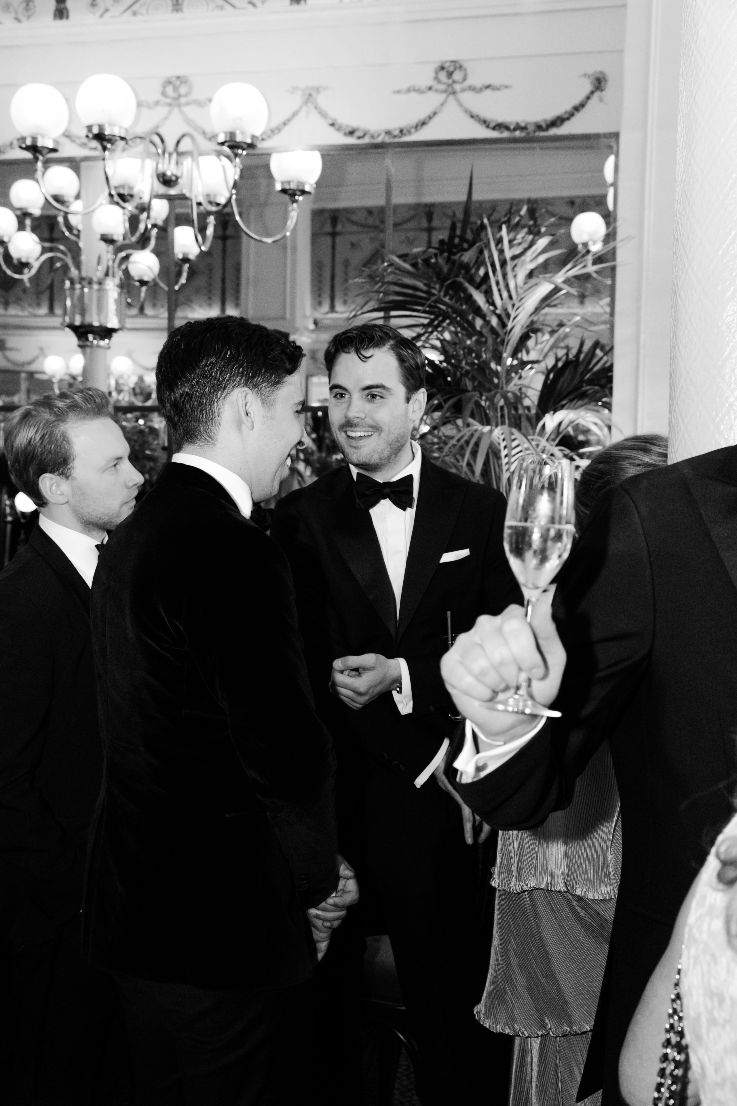 Clara & Douglas | Wedding Photography in Paris. Paris Wedding Photographer