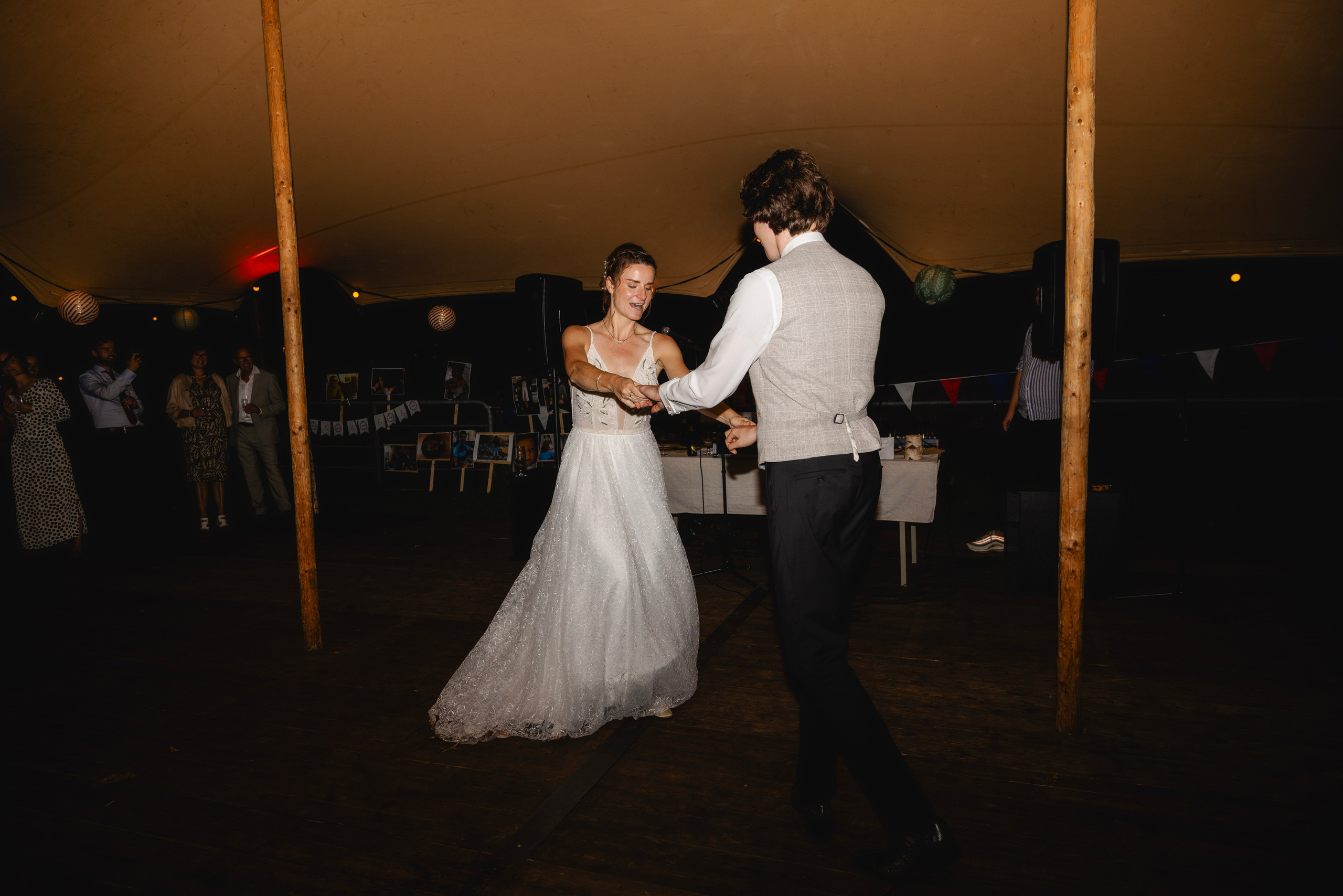 Bruiloft Overijssel. Familie en huwelijksfotograaf in Zwolle Overijssel