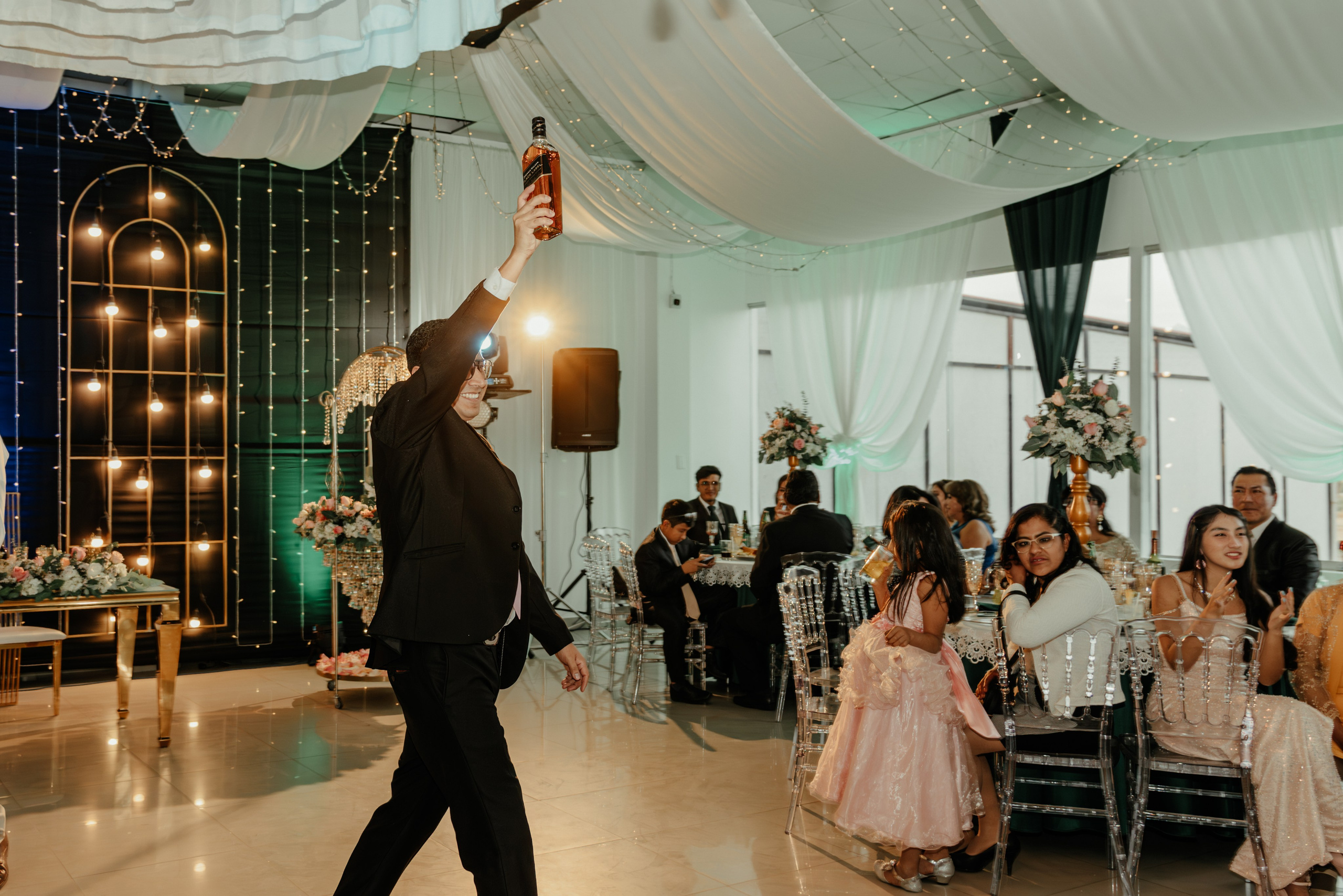 ANGIE + MANUEL BODA RELIGIOSA. Studio KVTA | Fotografía y Video de Bodas en Arequipa