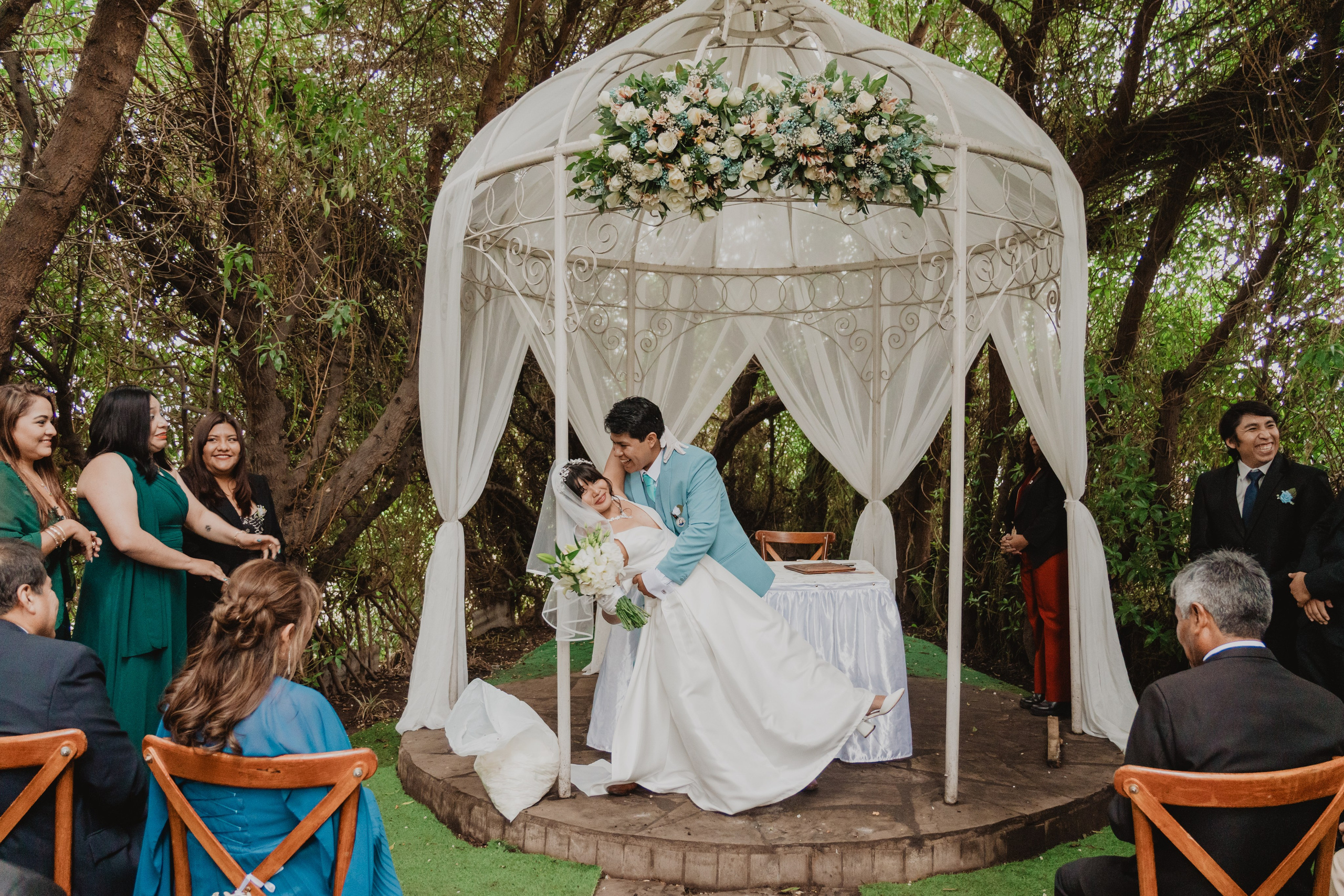 STEISY + EMMANUEL | BODA RELIGIOSA. Studio KVTA | Fotografía y Video de Bodas en Arequipa
