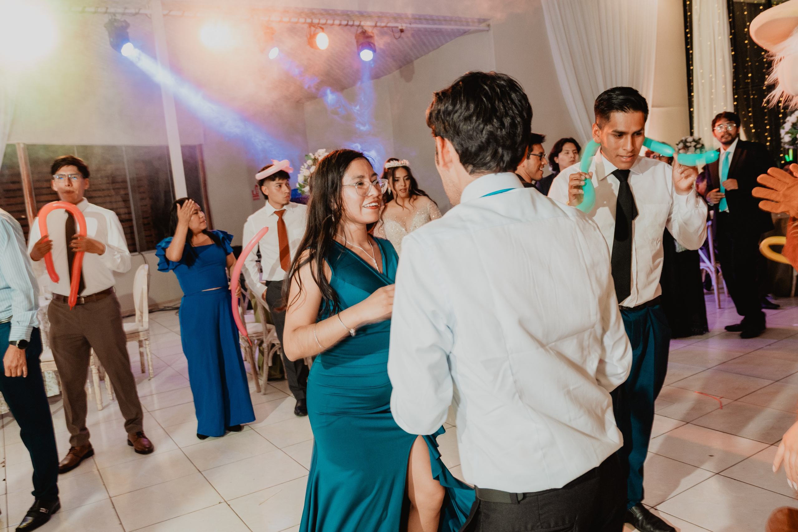 FERNANDO + MARIBEL | BODA RELIGIOSA. Studio KVTA | Fotografía y Video de Bodas en Arequipa