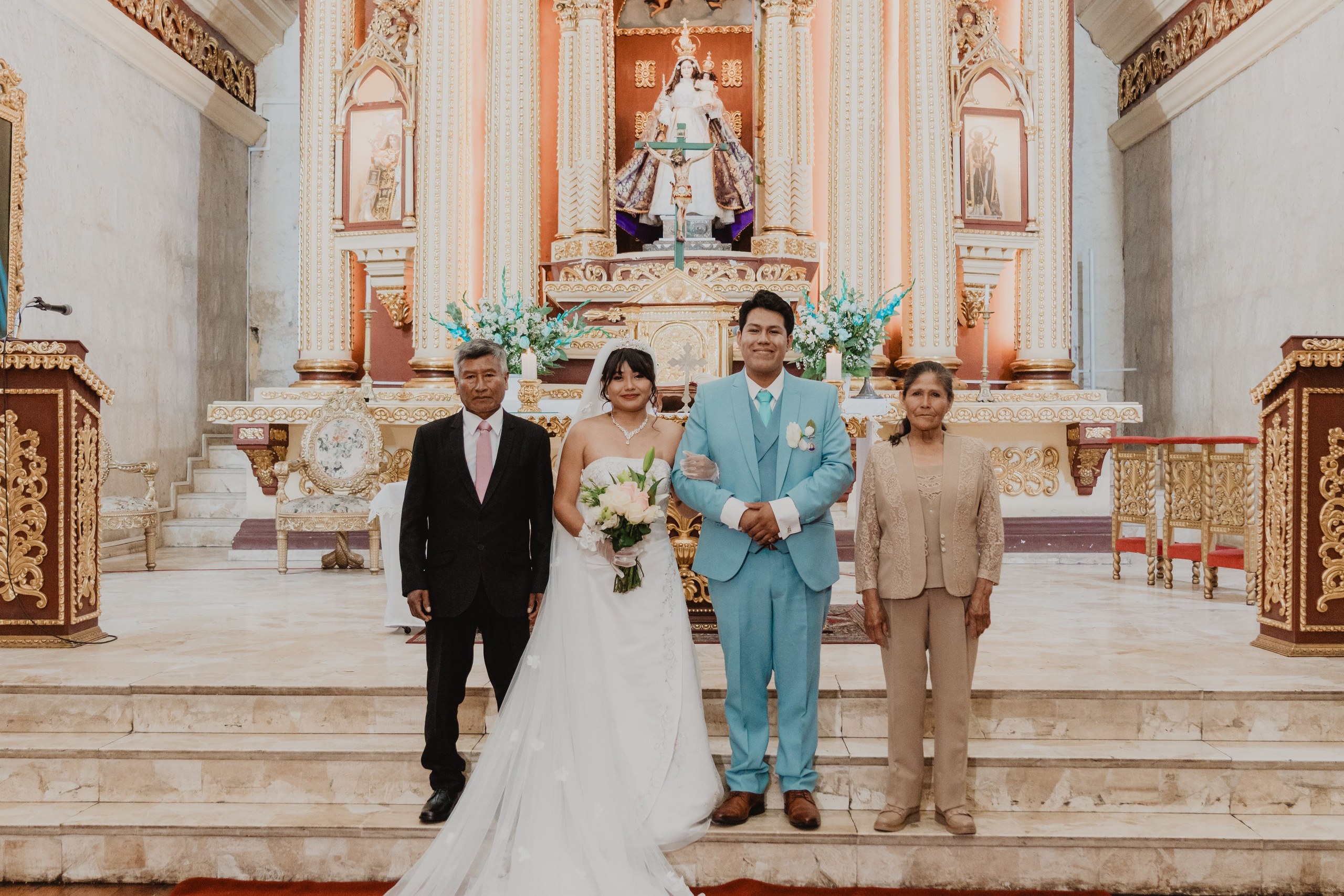 STEISY + EMMANUEL | BODA RELIGIOSA. Studio KVTA | Fotografía y Video de Bodas en Arequipa