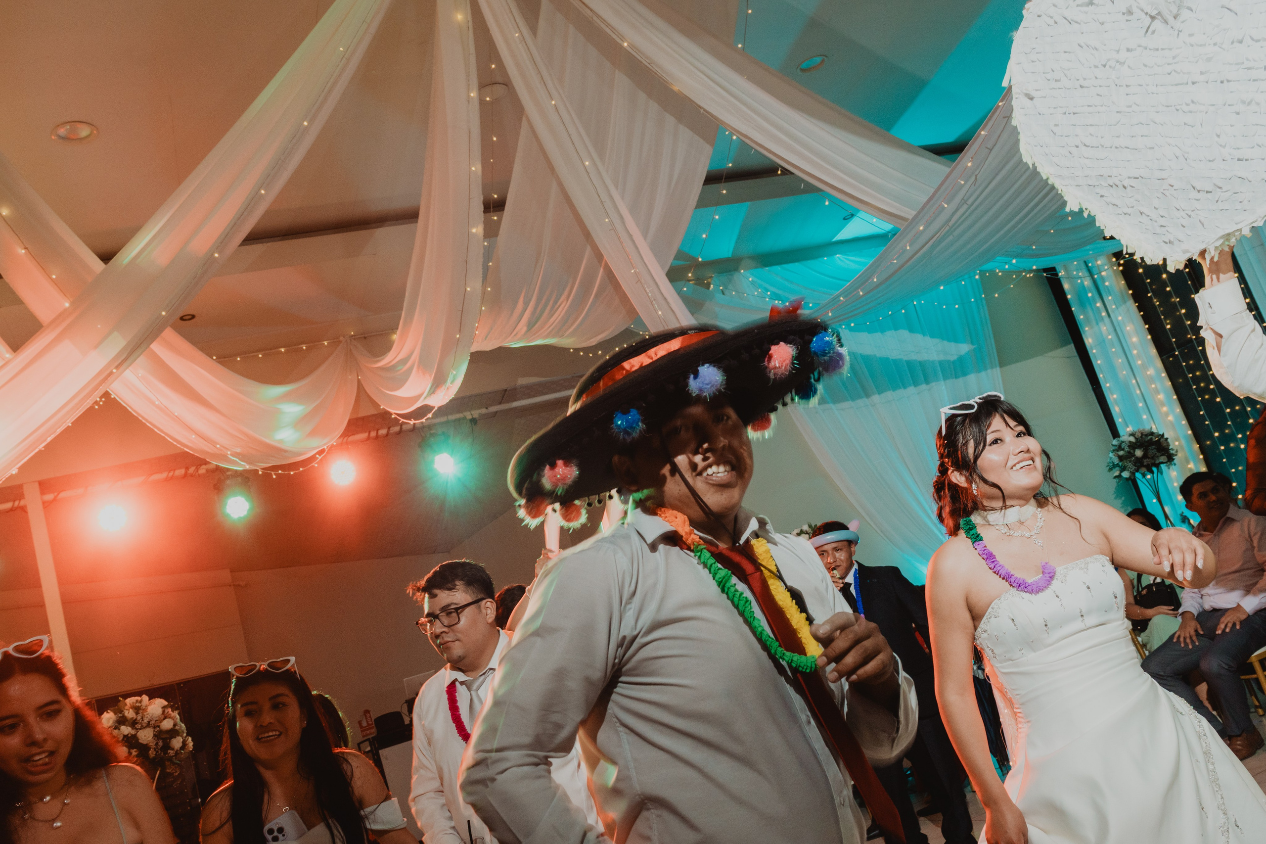 STEISY + EMMANUEL | BODA RELIGIOSA. Studio KVTA | Fotografía y Video de Bodas en Arequipa