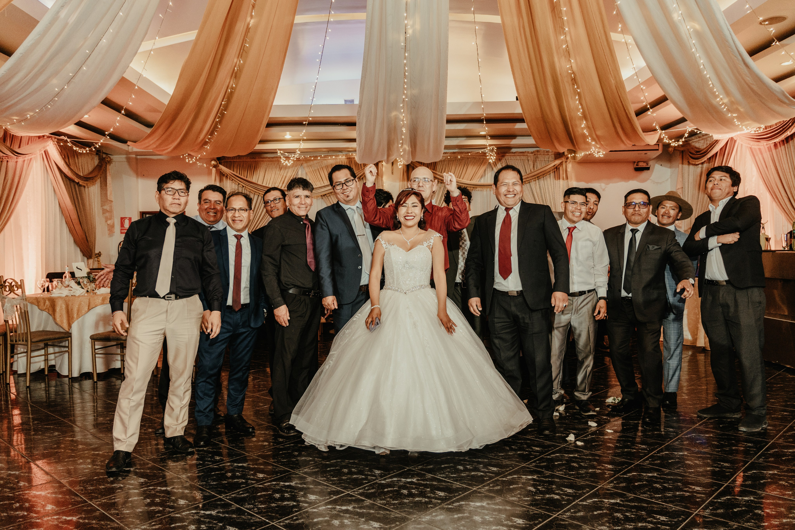 VANESSA + FRANKLIN BODA RELIGIOSA. Studio KVTA | Fotografía y Video de Bodas en Arequipa