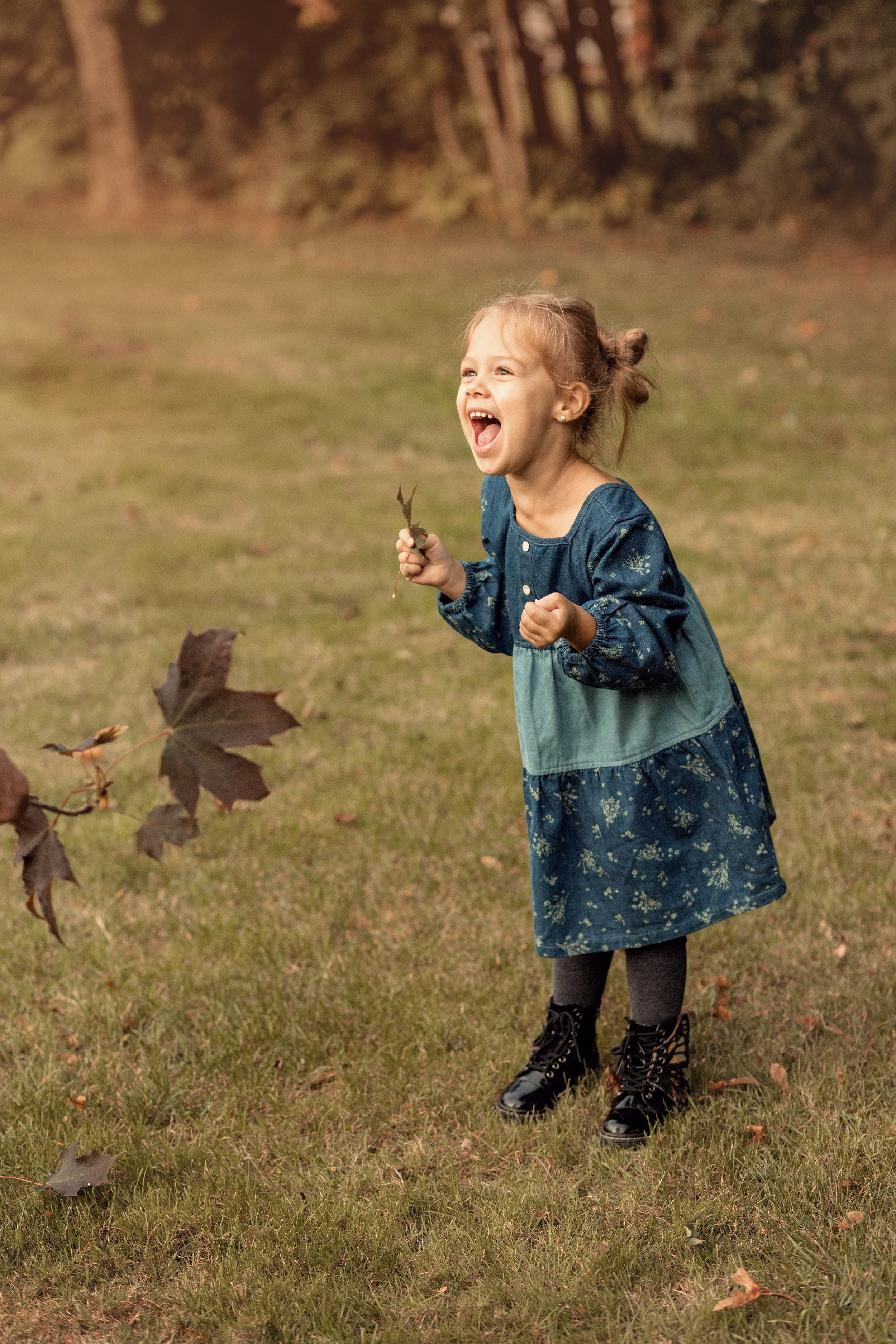 AUTUMN HERTFORDSHIRE MINI-SESSIONS. Stevenage, Hertfordshire family, maternity and newborn photographer