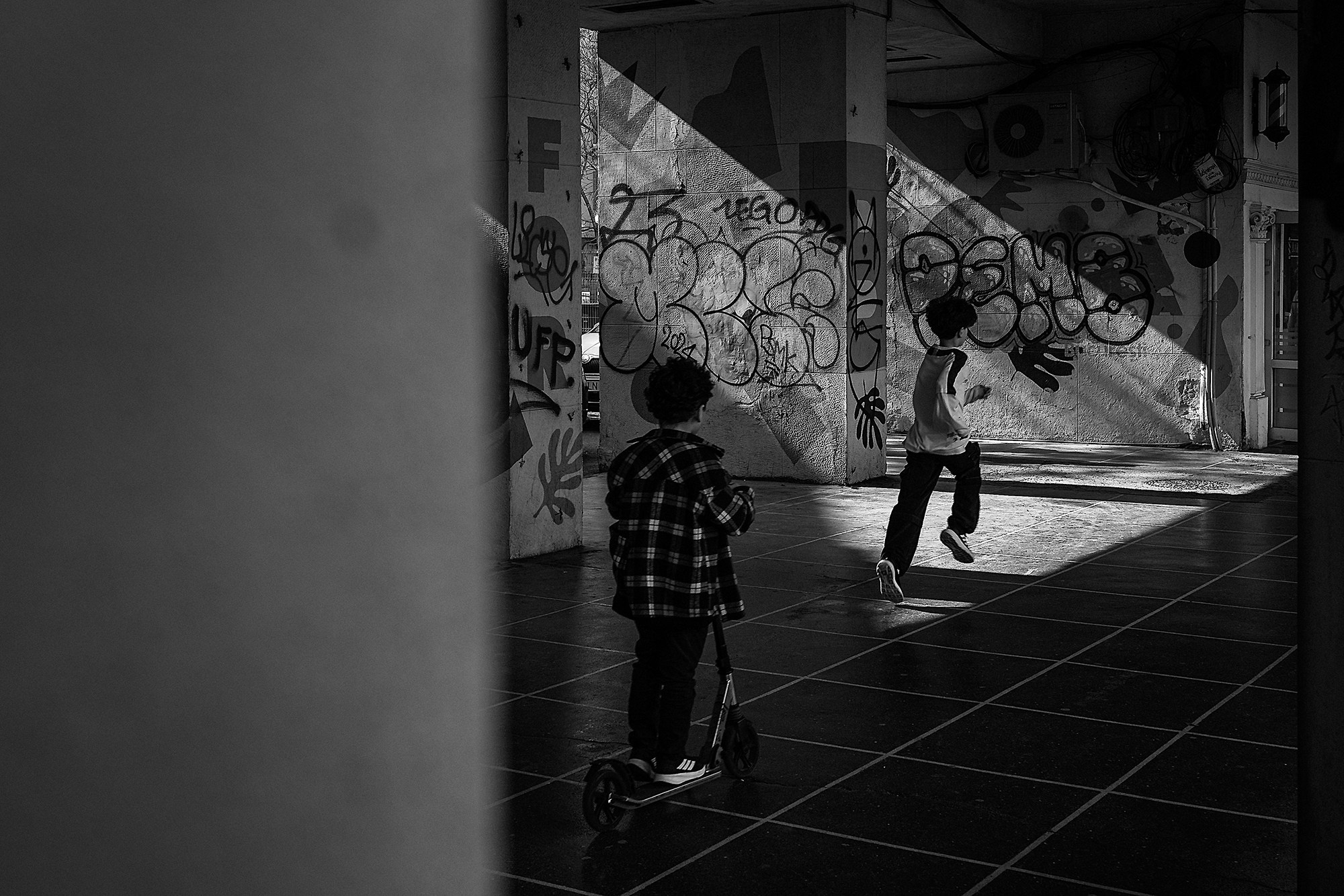 Monochrome. A Creative Insight | Catalin Nastase