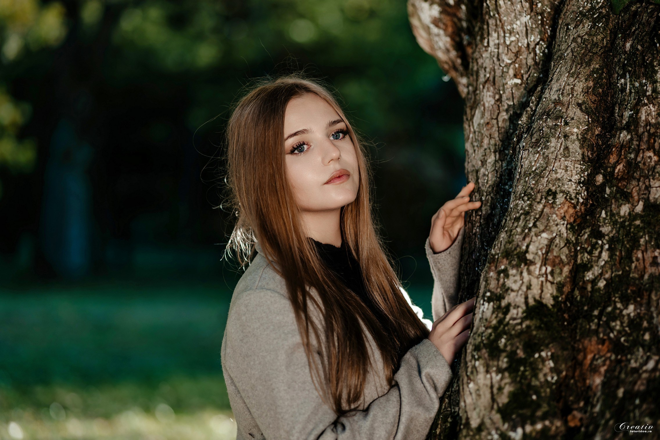 Oferta albume absolvenți 2026. Fotograf nuntă Bistrița | fotograf botez | Creativ Foto Video | Vasile Mizgan