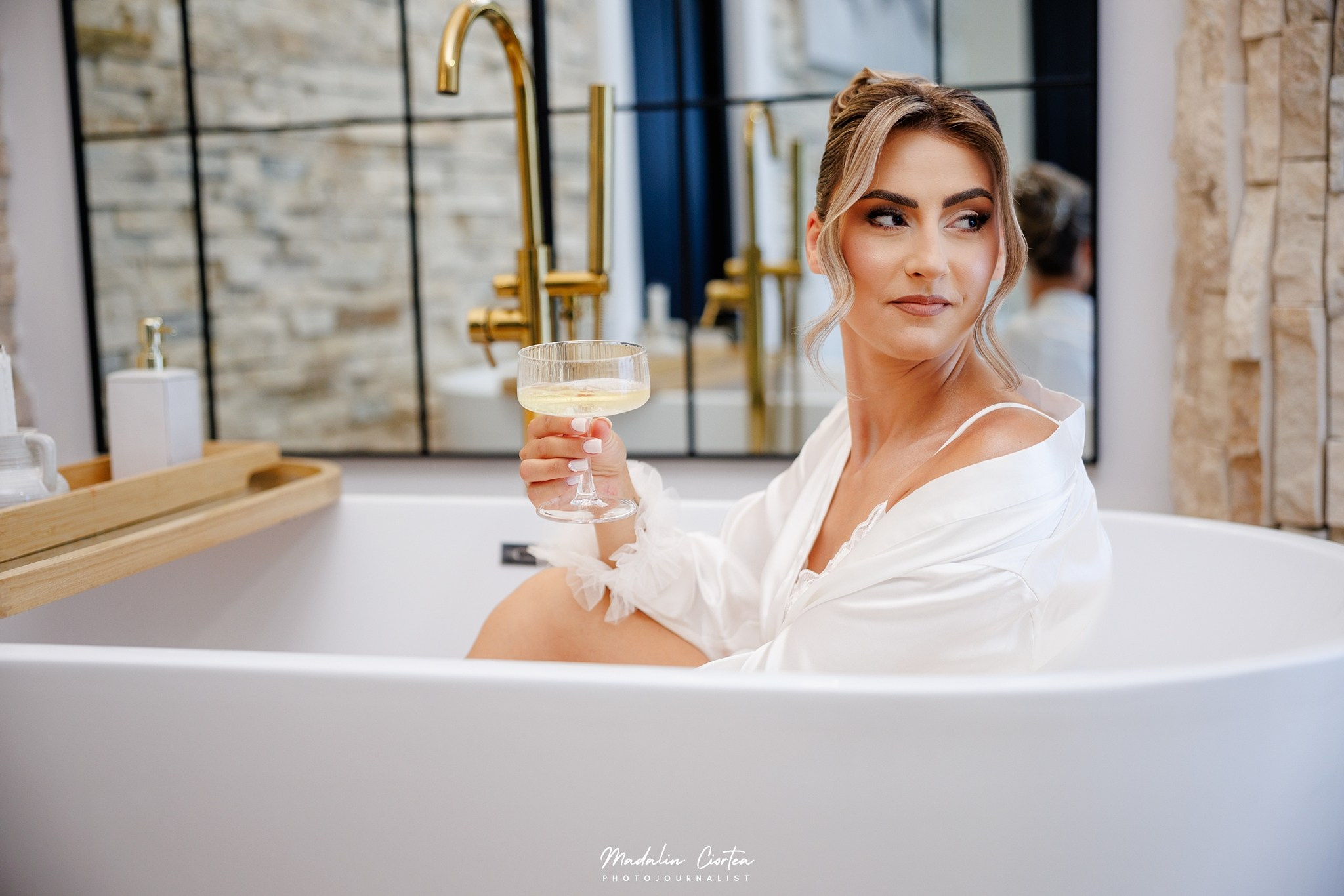 Delia & Andrei | Nuntă la Cosmopolitan Events | Alba Iulia. Mădălin Ciortea - fotograf de nuntă și de familie | Dream Art Events