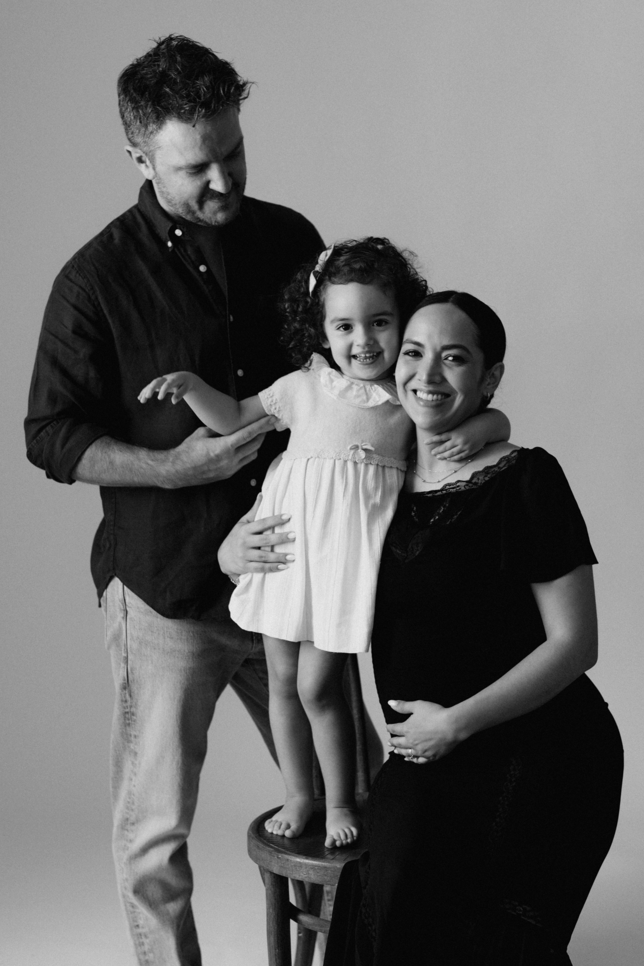 Pamela. Modern maternity photographer in Long Island New York