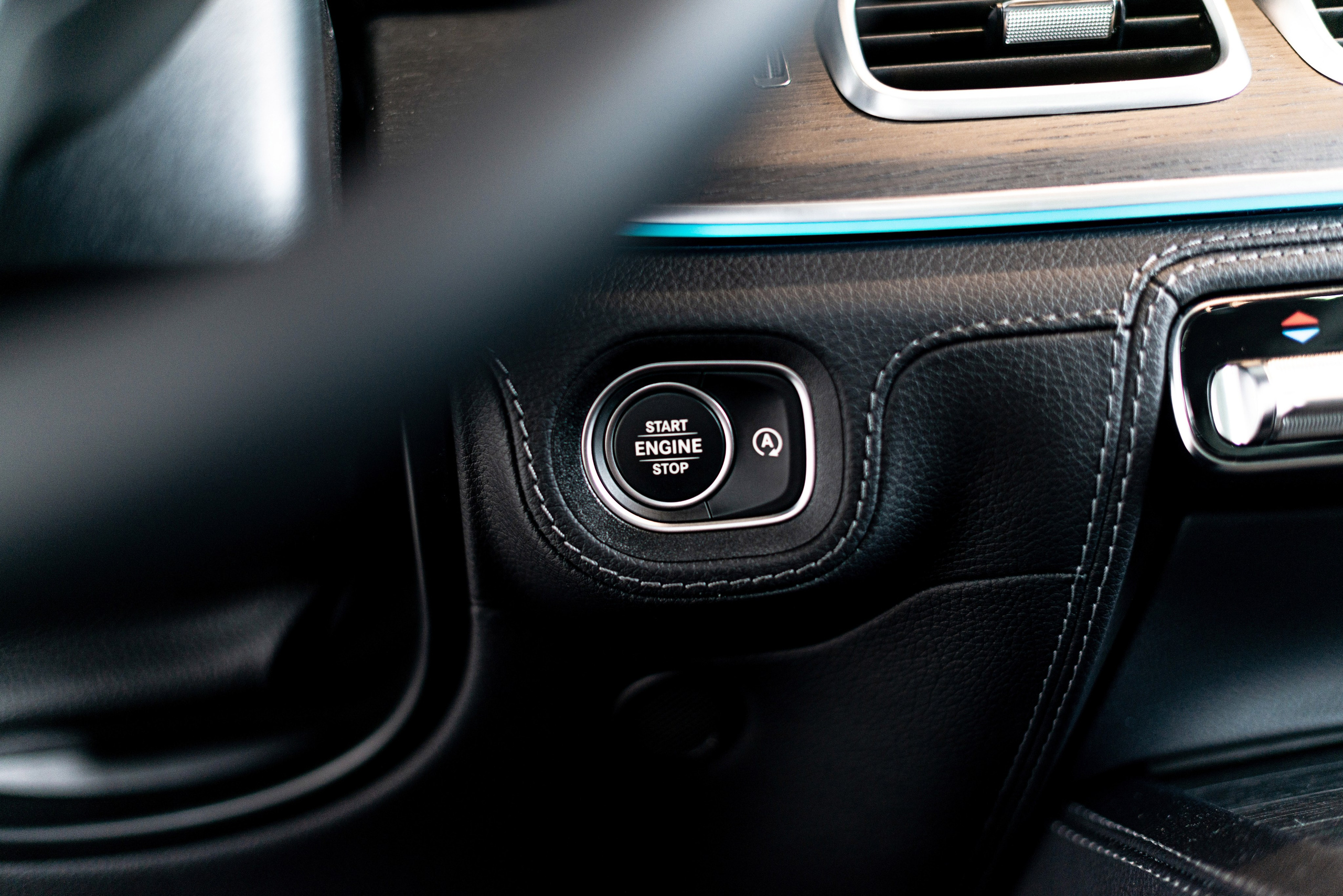 Автомобильная фотосъемка Mercedes GLS в студии. FOTÓGRAFO MÉXICO QUINTANA ROO