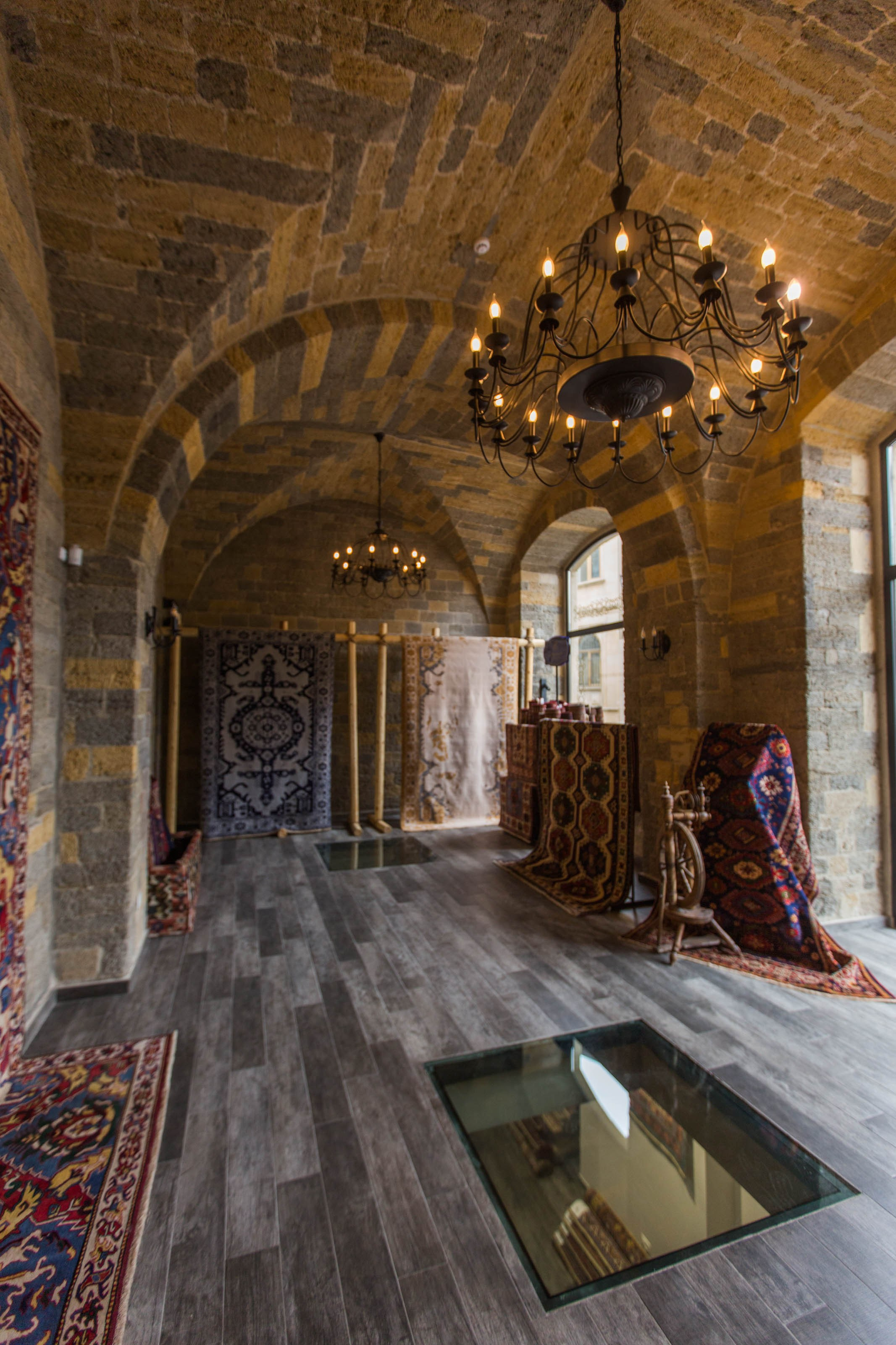 “Azerxalcha” Showroom. Коммерческий фотограф в Азербайджане Бессонова Анфиса