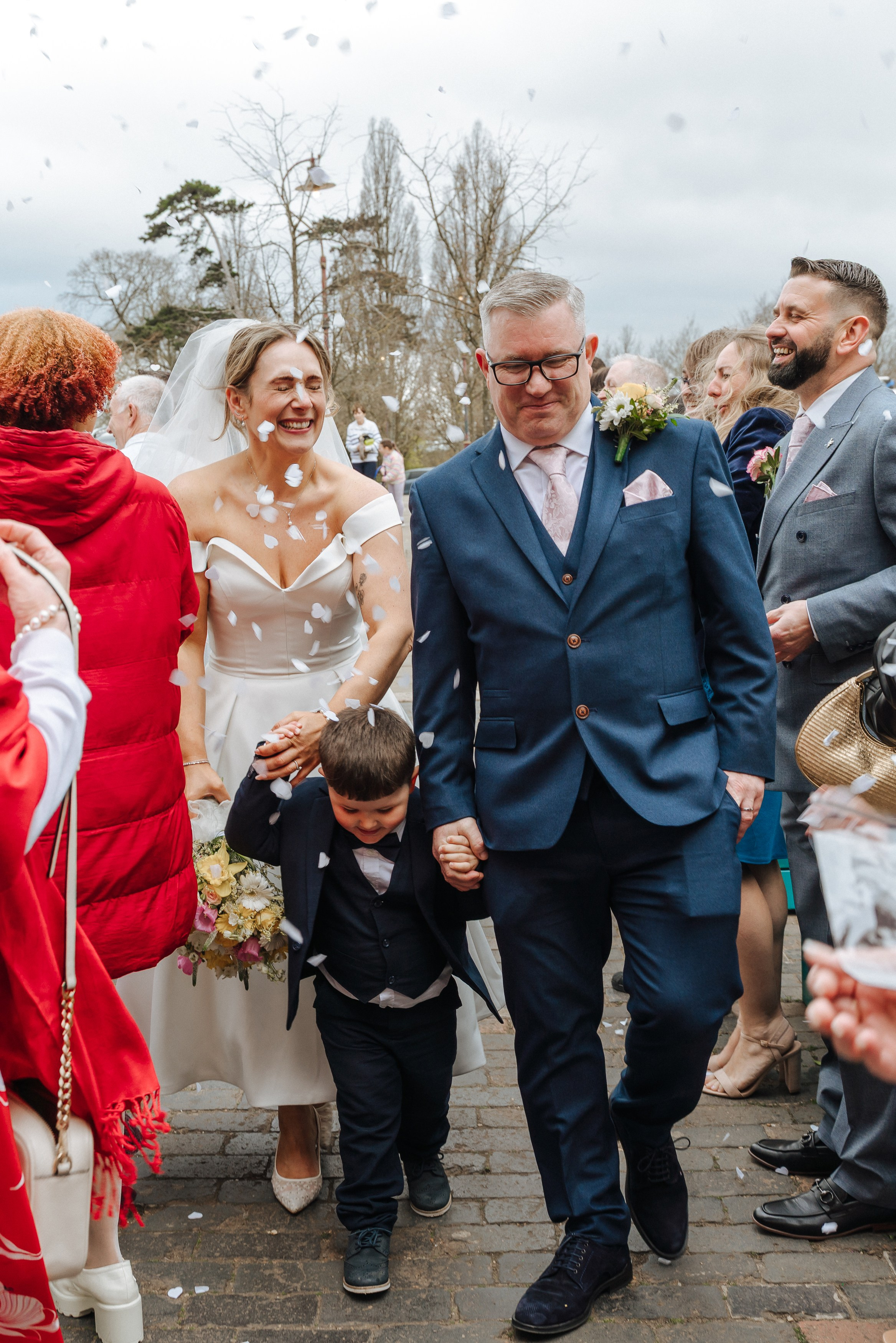 Luke and Nicola’s wedding at Danson House. Photographer in England Ekaterina Romanova