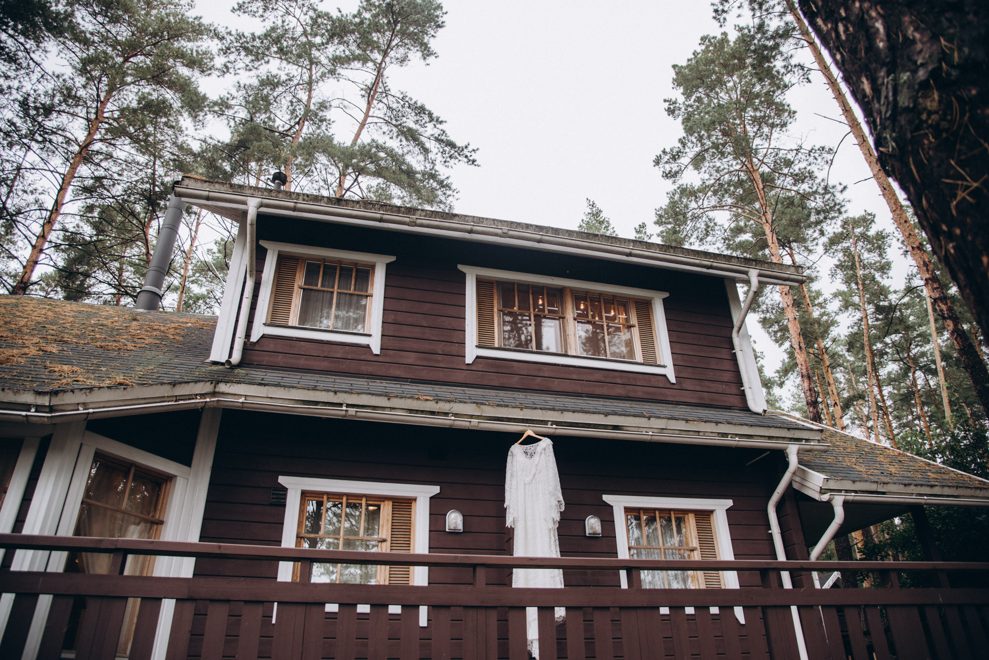 Forest Wedding for Two. Family Lifestyle Photography