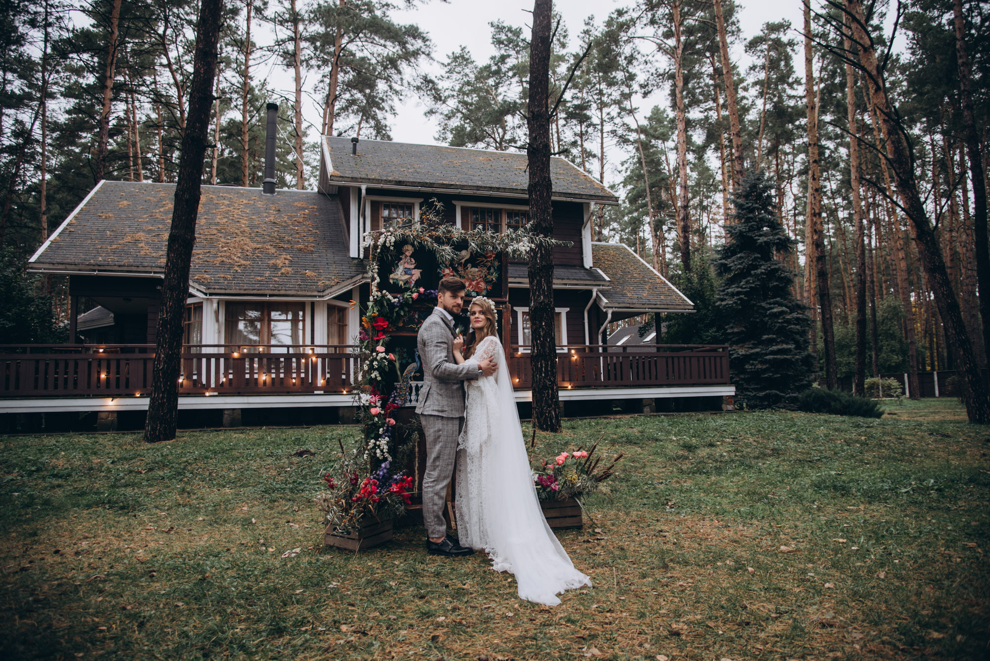 Forest Wedding for Two. Family Lifestyle Photography