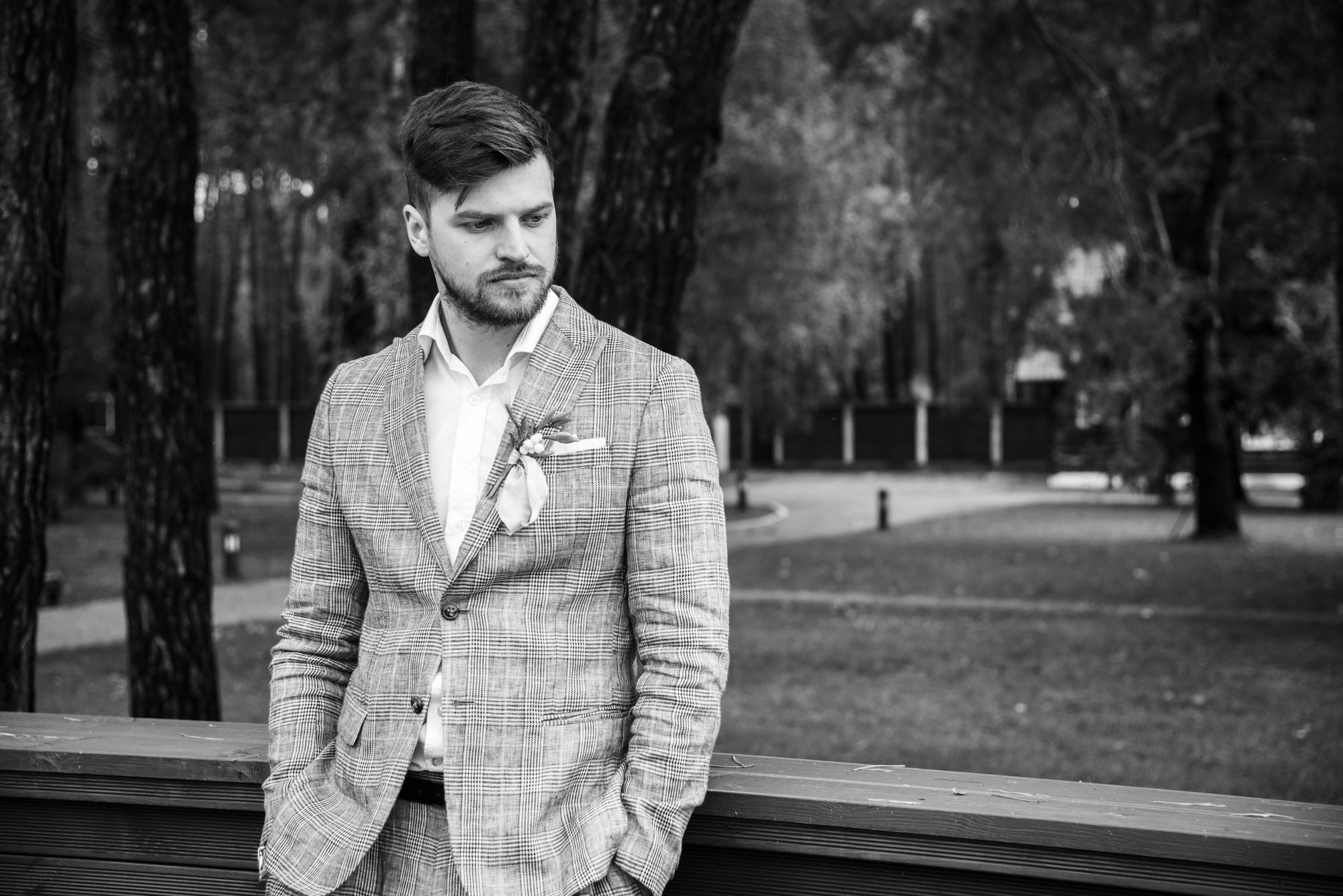 Forest Wedding for Two. Family Lifestyle Photography