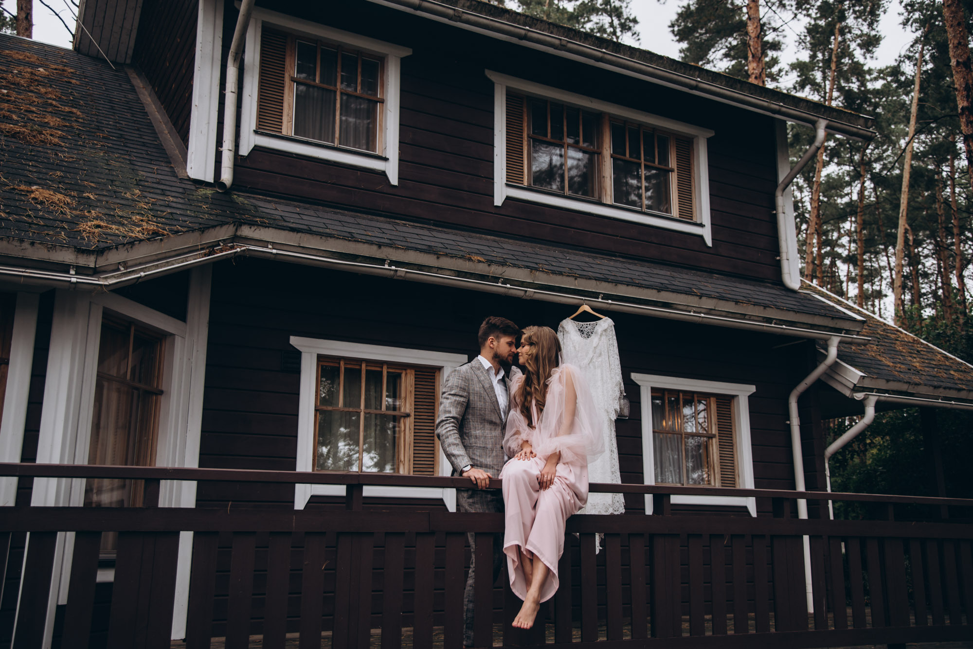 Forest Wedding for Two. Family Lifestyle Photography