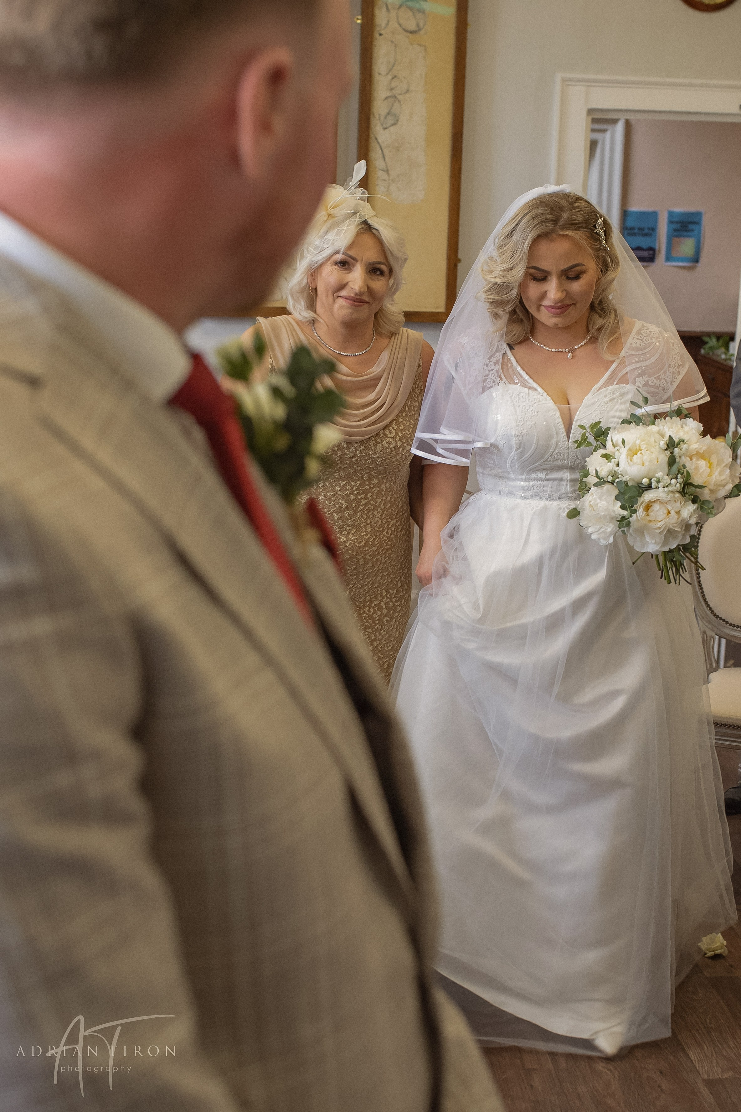 Ecaterina & Jamie’s Wedding at Priory House, Dunstable | Adrian Tiron Photography