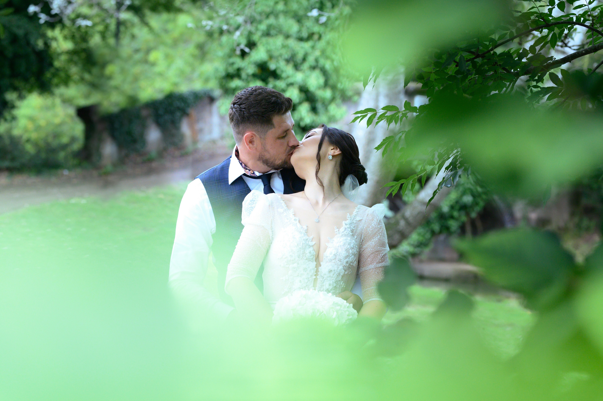 Tatiana & Vlad’s Wedding on the Grand Union Canal, Milton Keynes | Adrian Tiron Photography