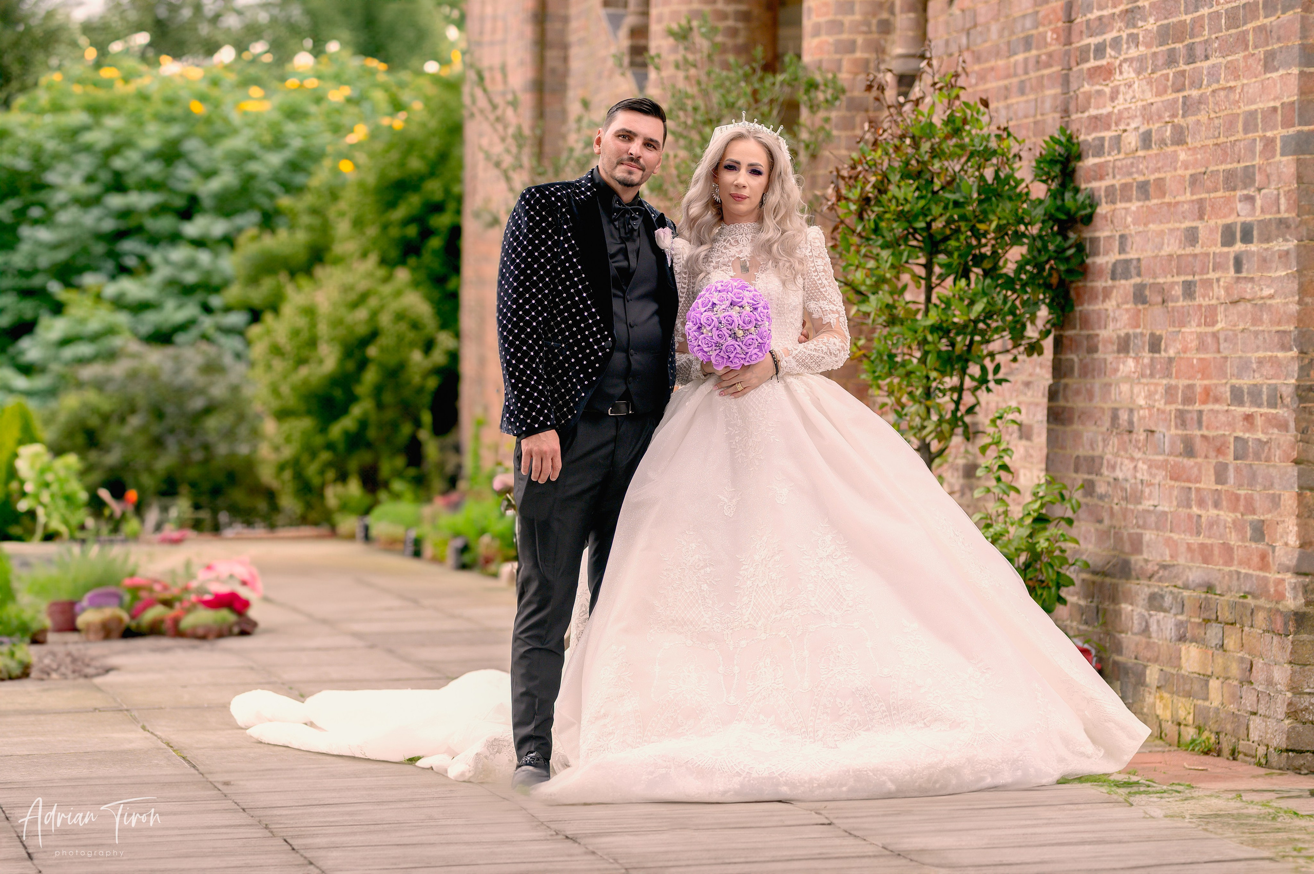 Daniela & Ioan’s Greek Orthodox Wedding, Luton | Adrian Tiron Photography