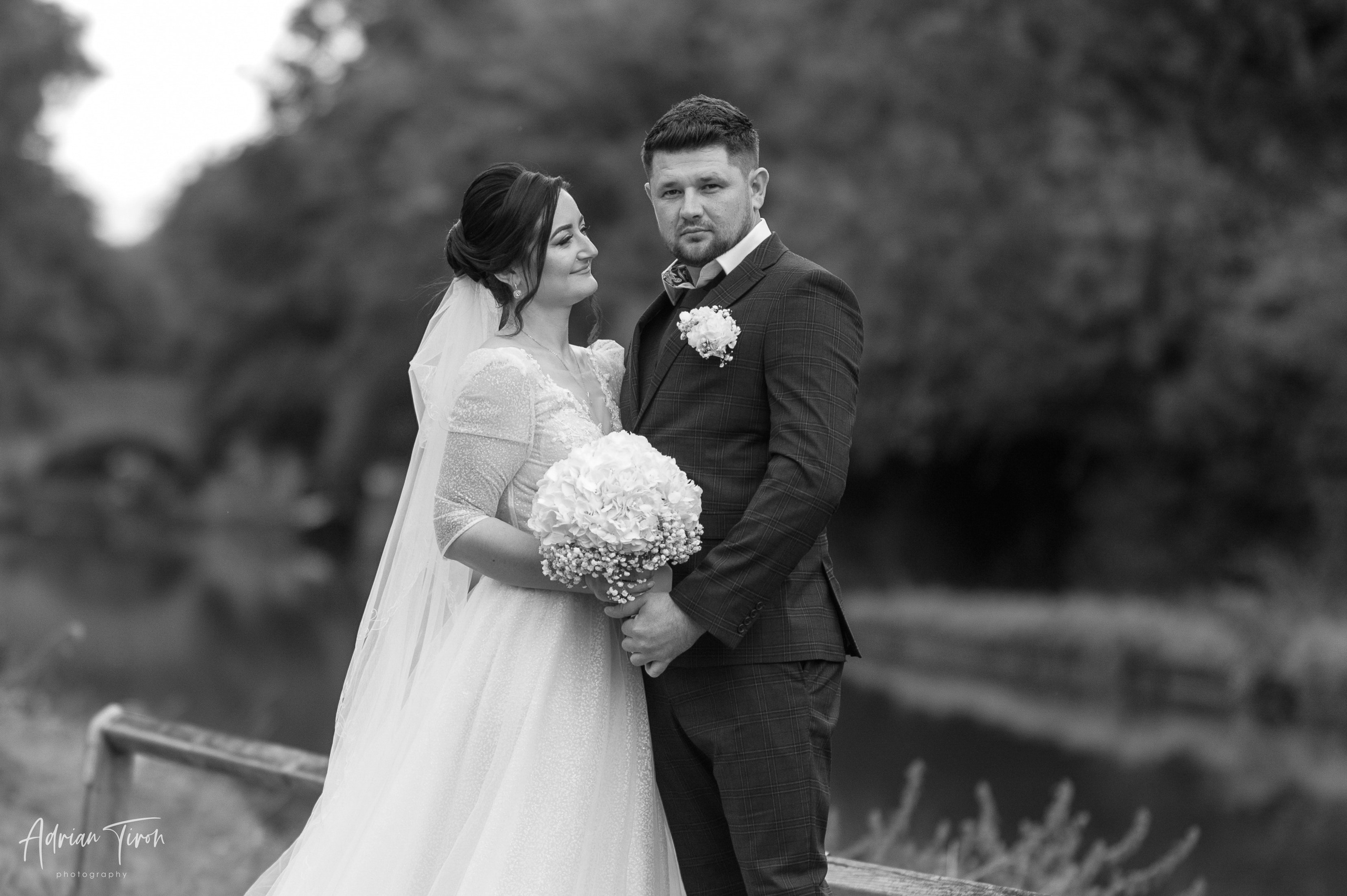Tatiana & Vlad’s Wedding on the Grand Union Canal, Milton Keynes | Adrian Tiron Photography