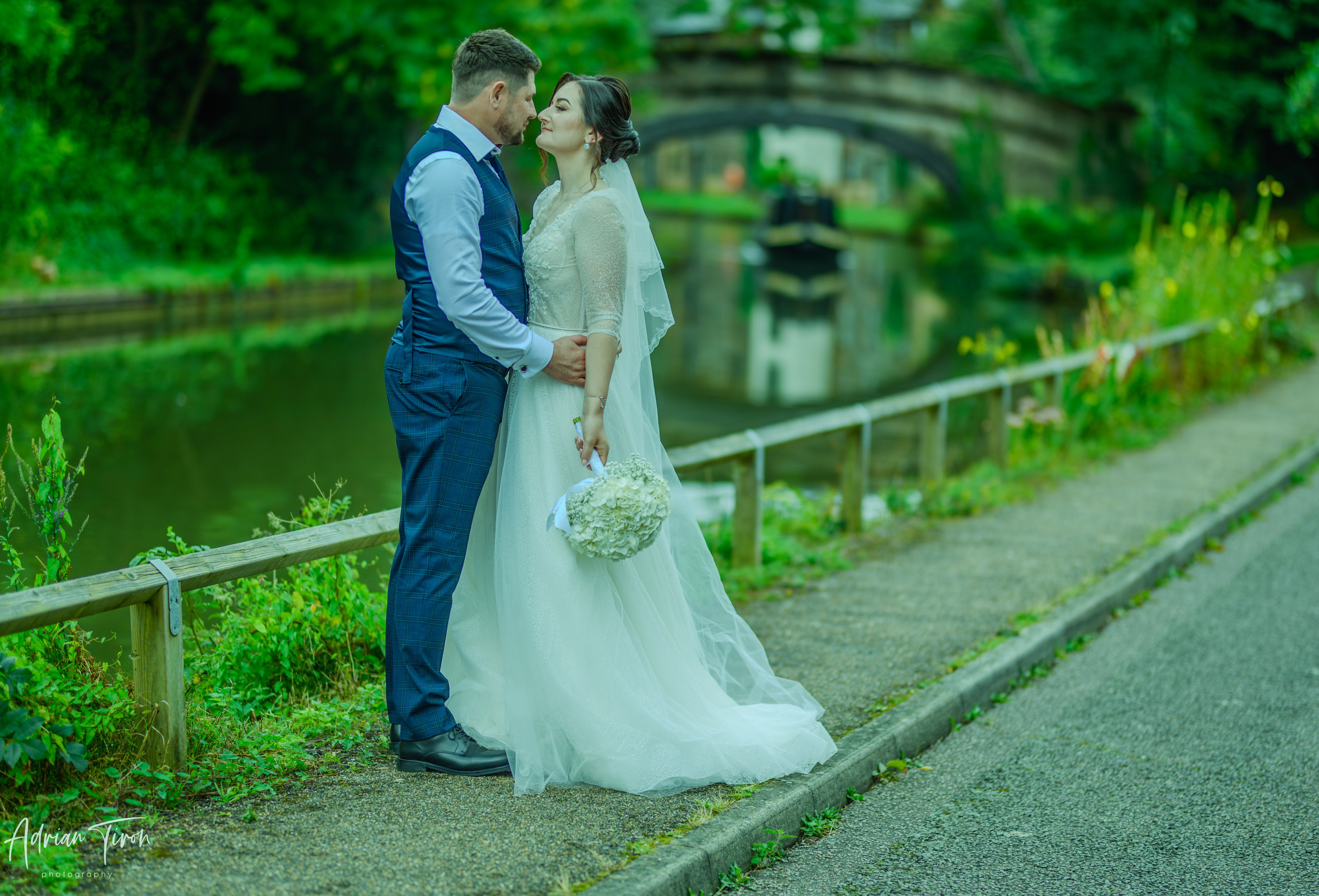 Tatiana & Vlad’s Wedding on the Grand Union Canal, Milton Keynes | Adrian Tiron Photography