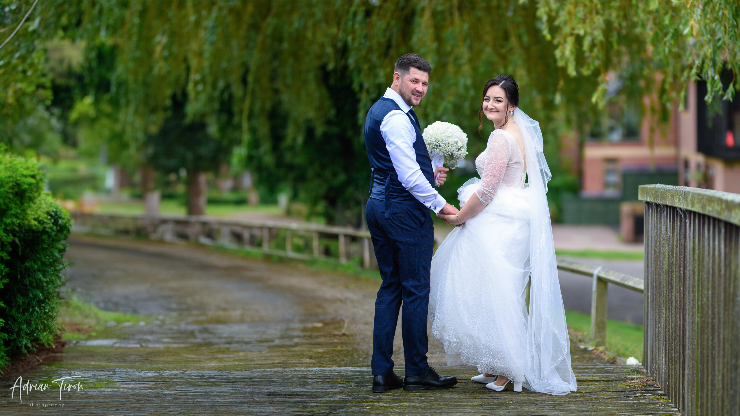 Tatiana & Vlad’s Wedding on the Grand Union Canal, Milton Keynes | Adrian Tiron Photography