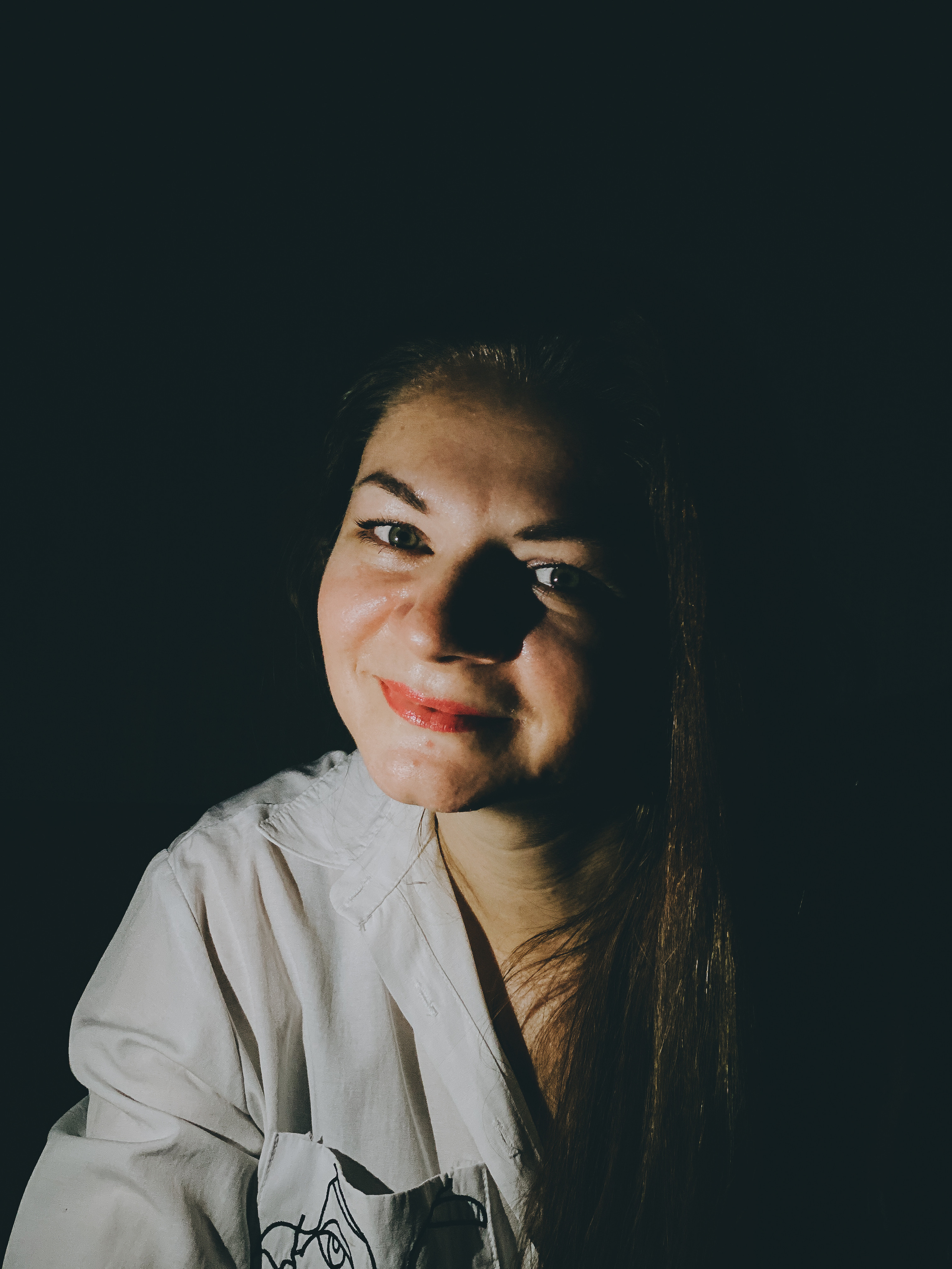 Olga — Minsk, Belarus — Online Photo Shoot. Creative Family, Brand, Boudoir and Wedding Photographer in Solihull & Birmingham Irina Zoteeva