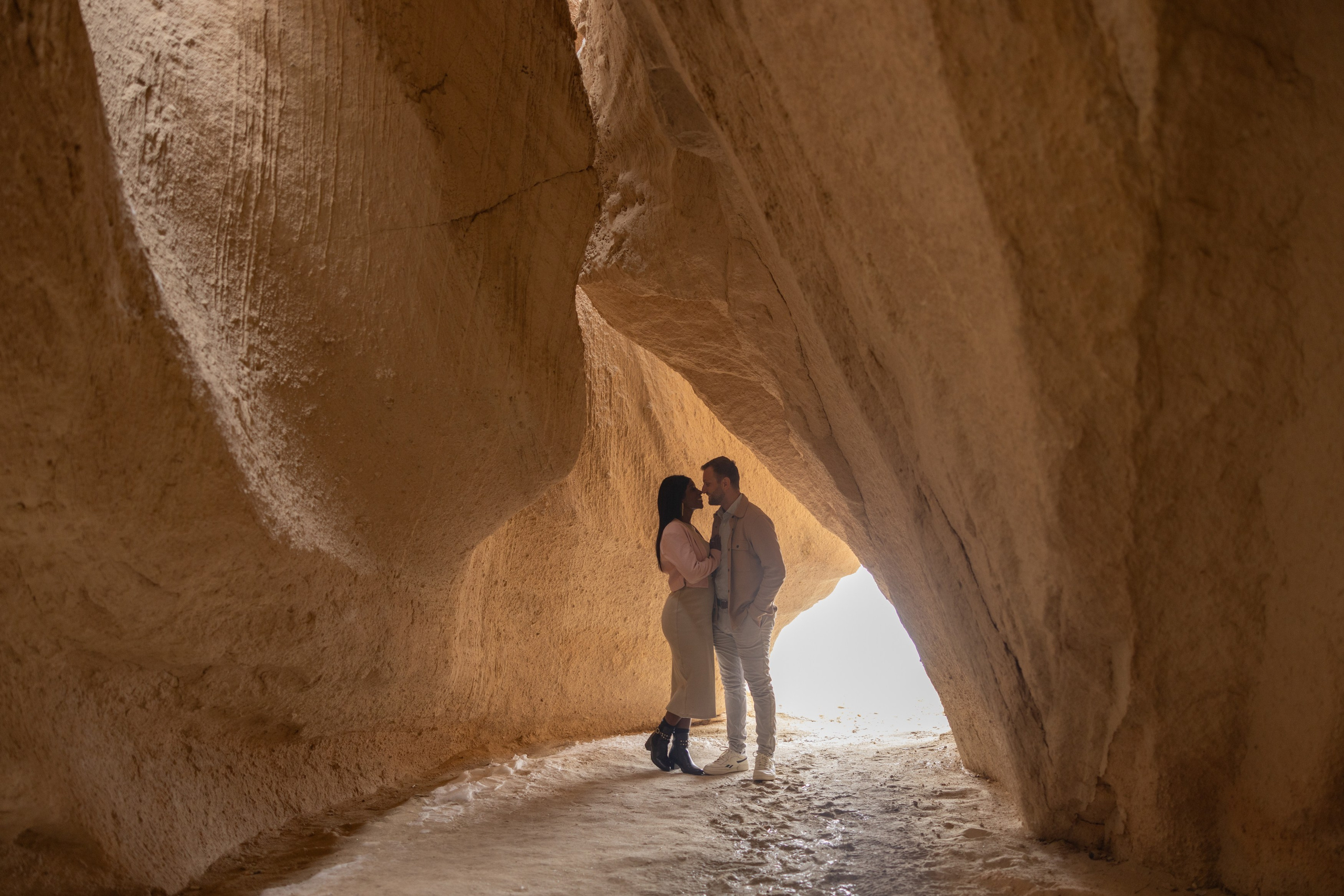 Andrew & Melody. Julia Ganch I Fashion Wedding Photography I Cappadocia Turkey