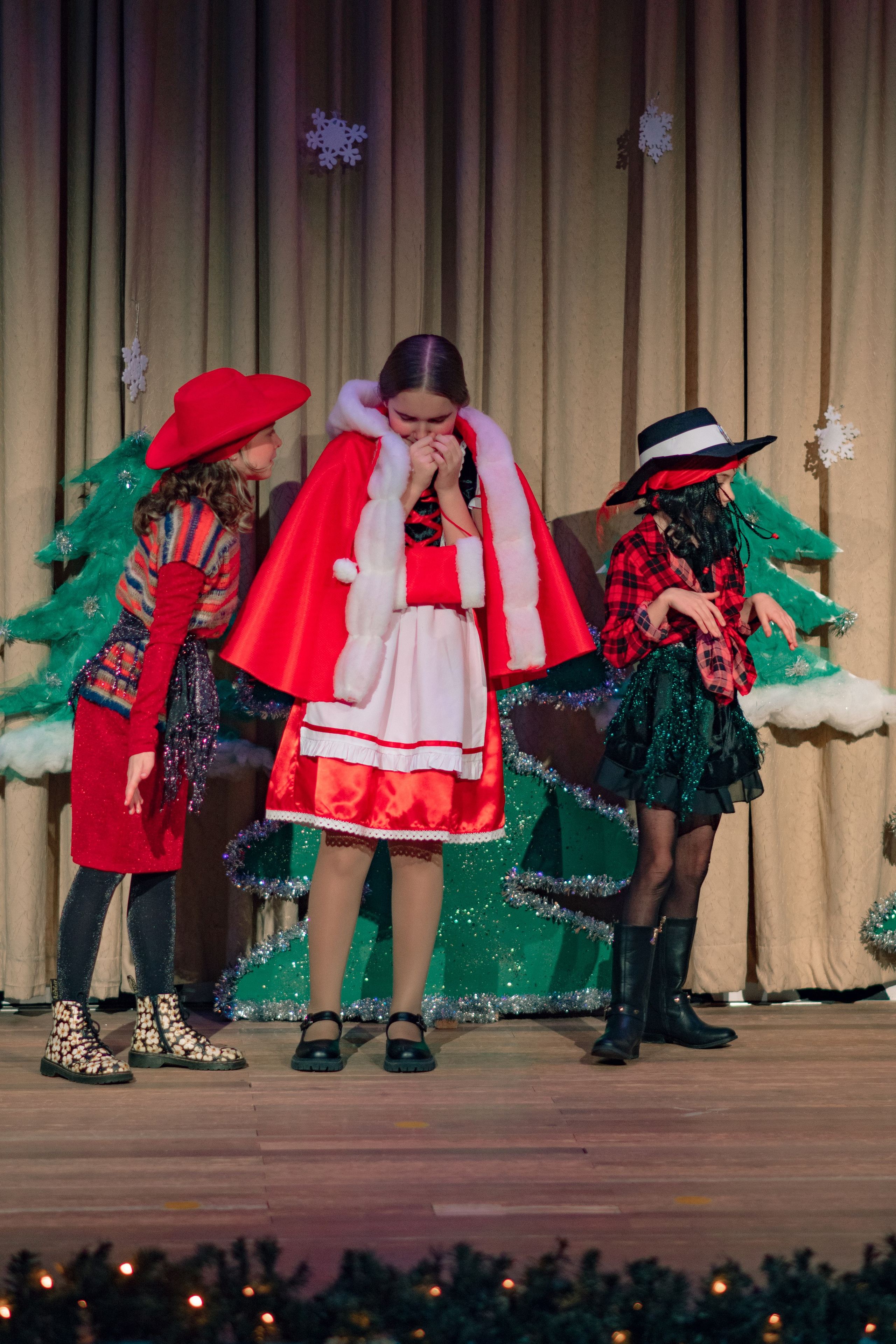 Театральная студия. Семейный и детский фотограф