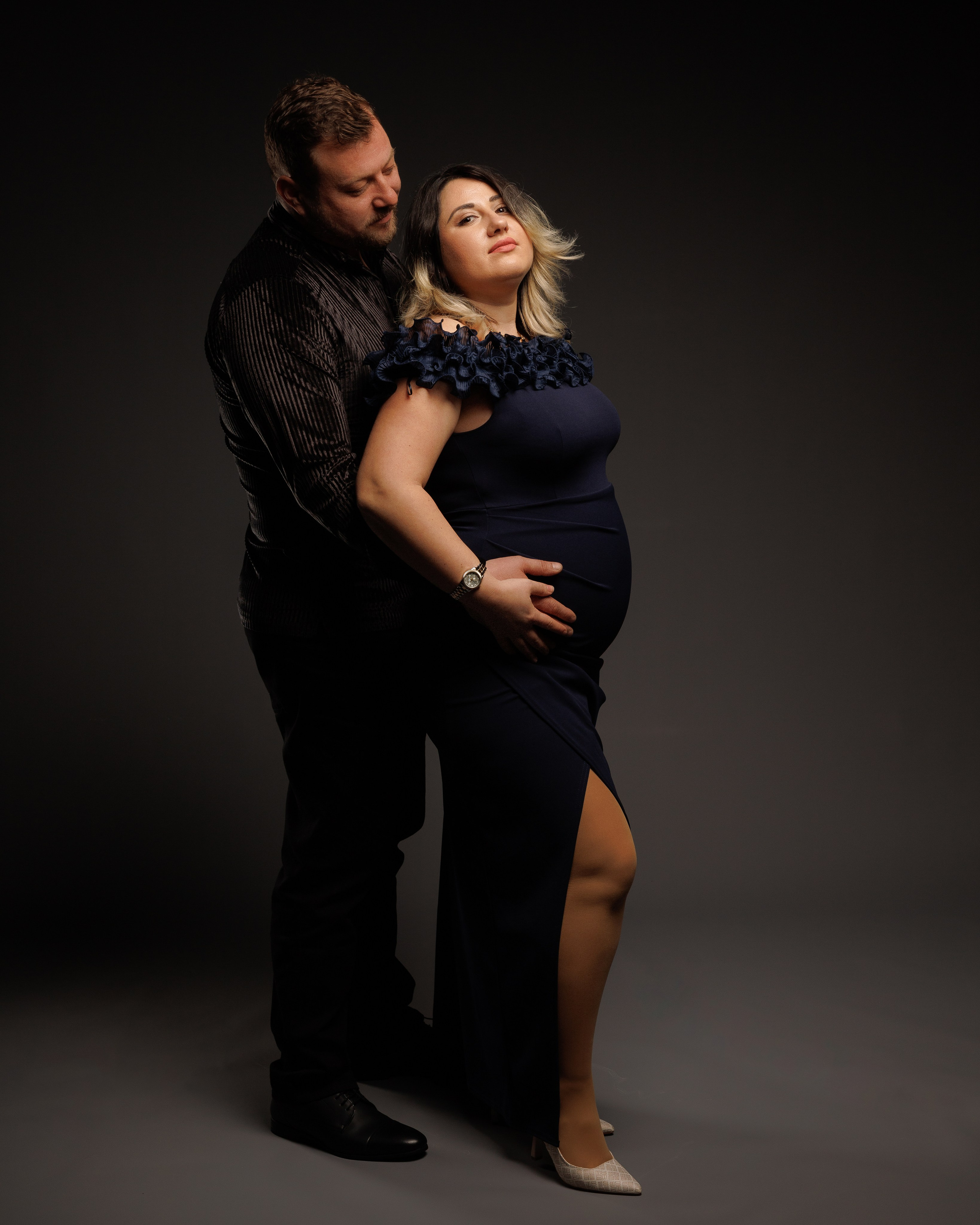 Maternity. Https://valeriubriciuc.com/