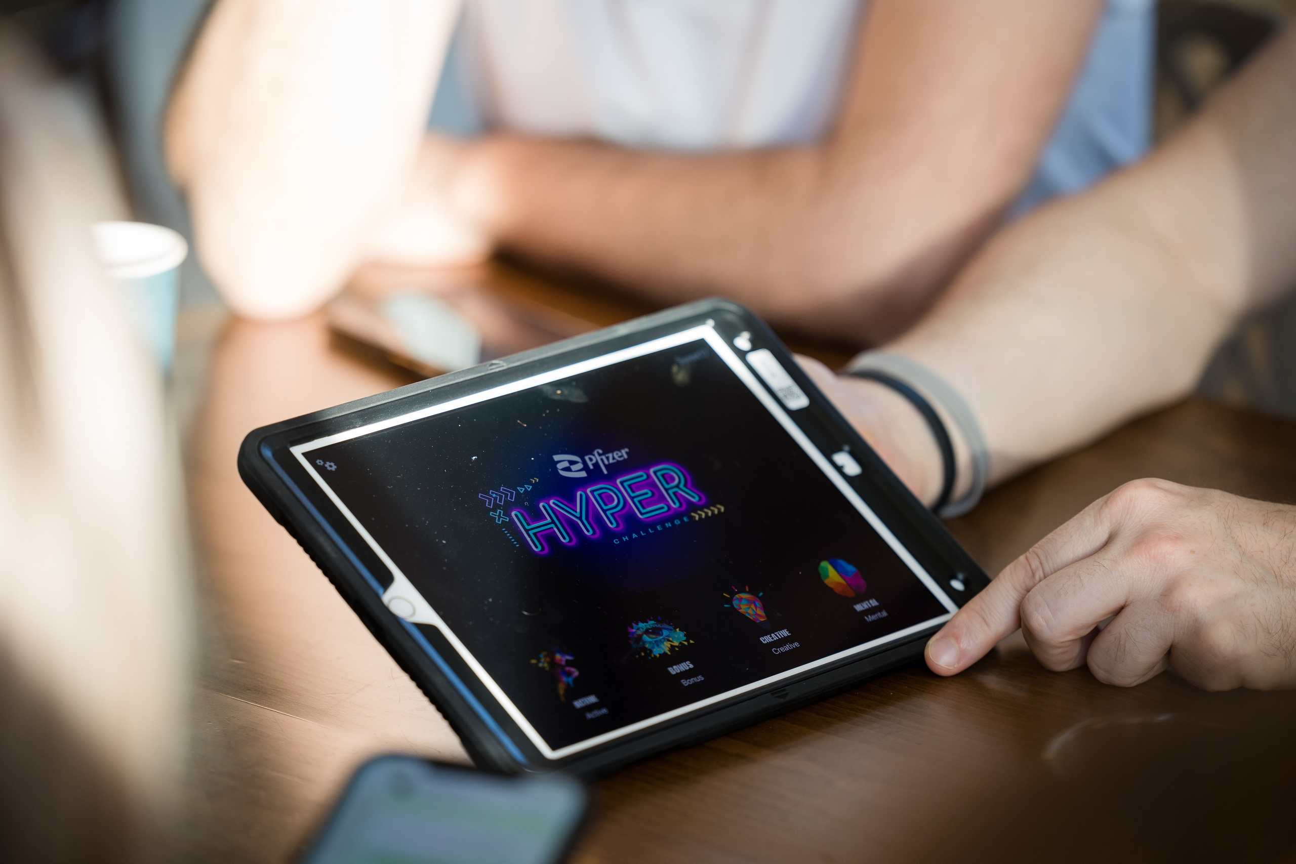 Pfizer. AMIR BUCHNIK PHOTOGRAPHER