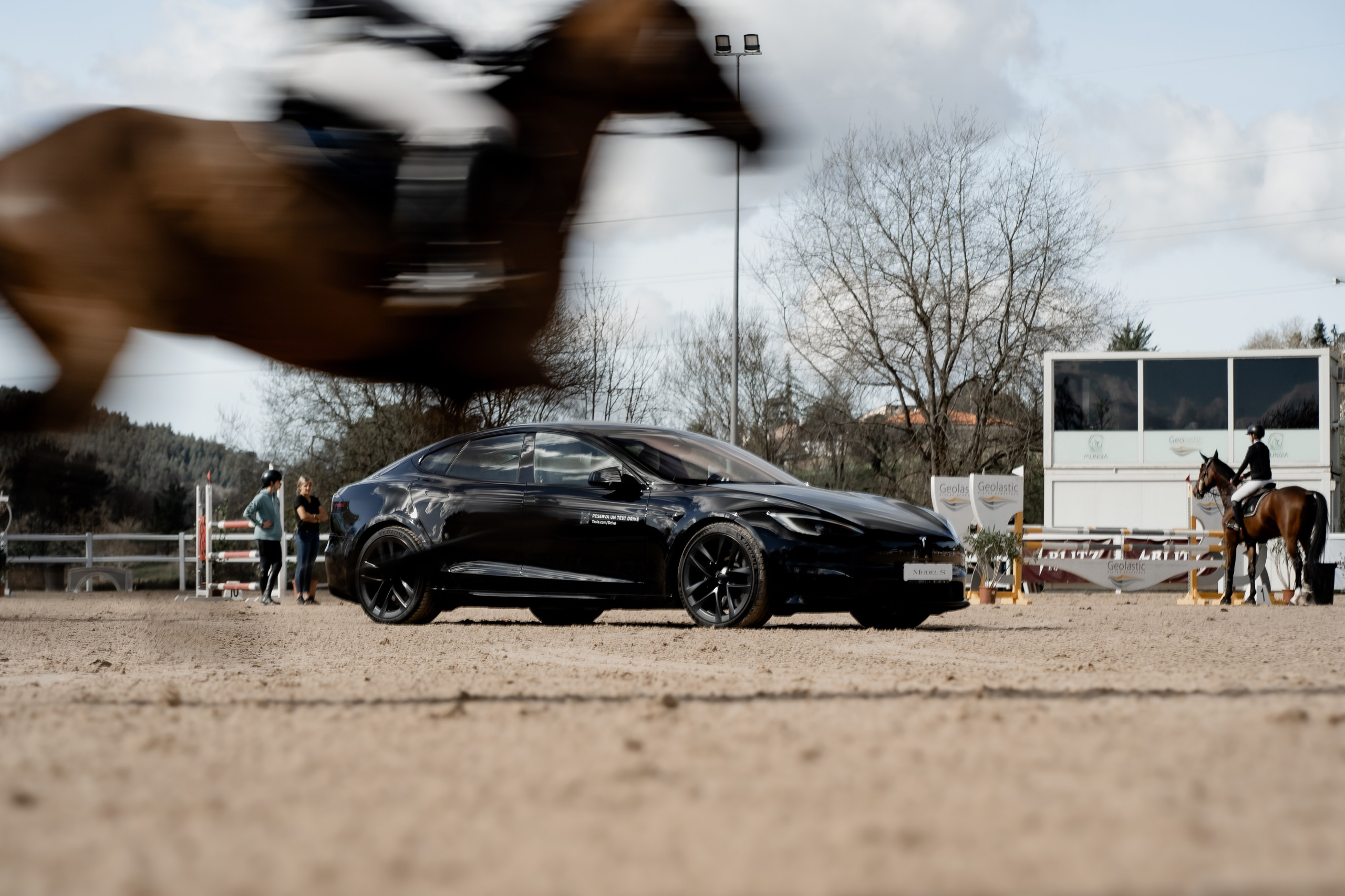 Comercial. Holigood foto y video reportaje de bodas en San Sebastián y Europa