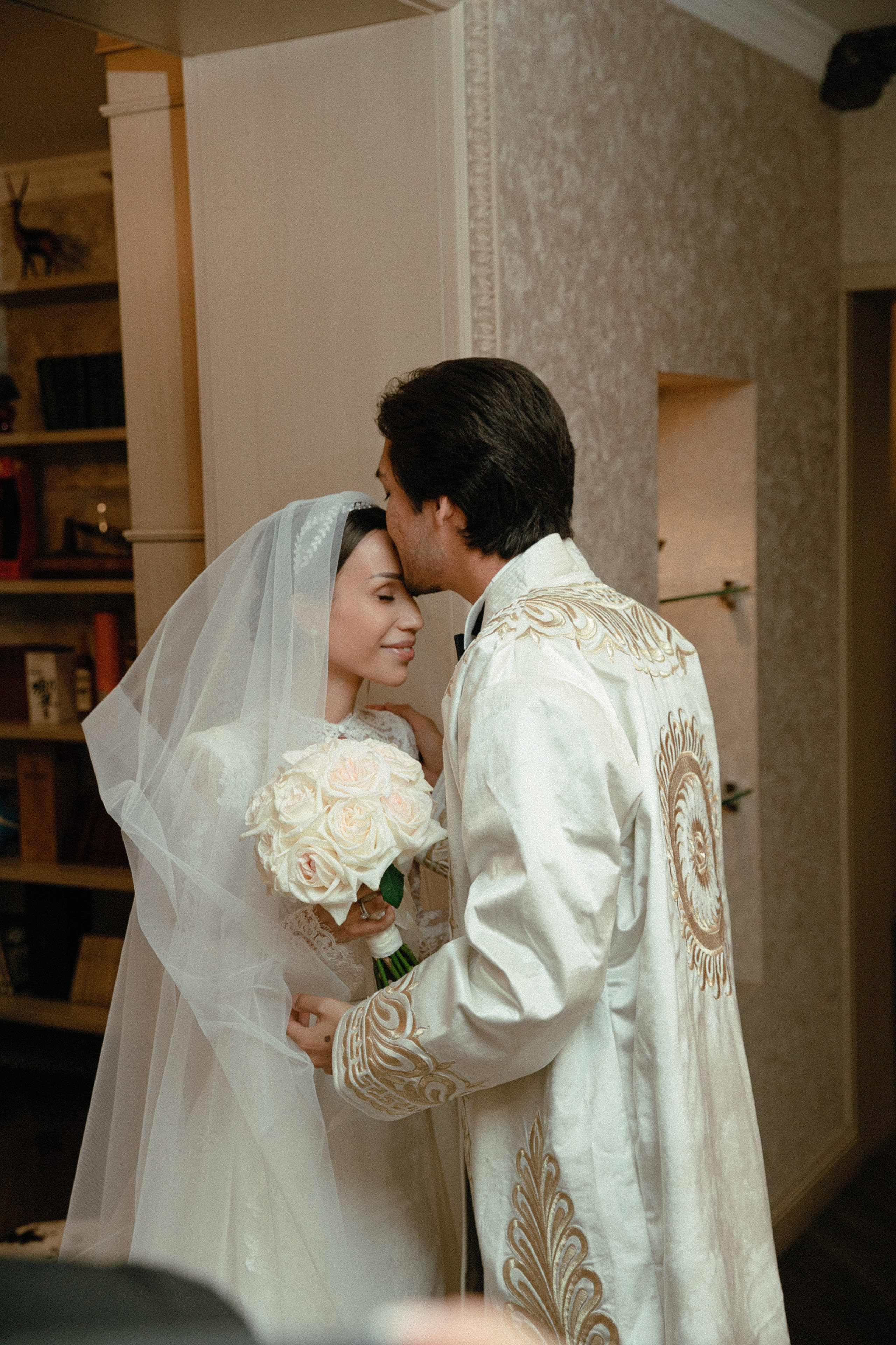 Botir & Zukhra. Главная