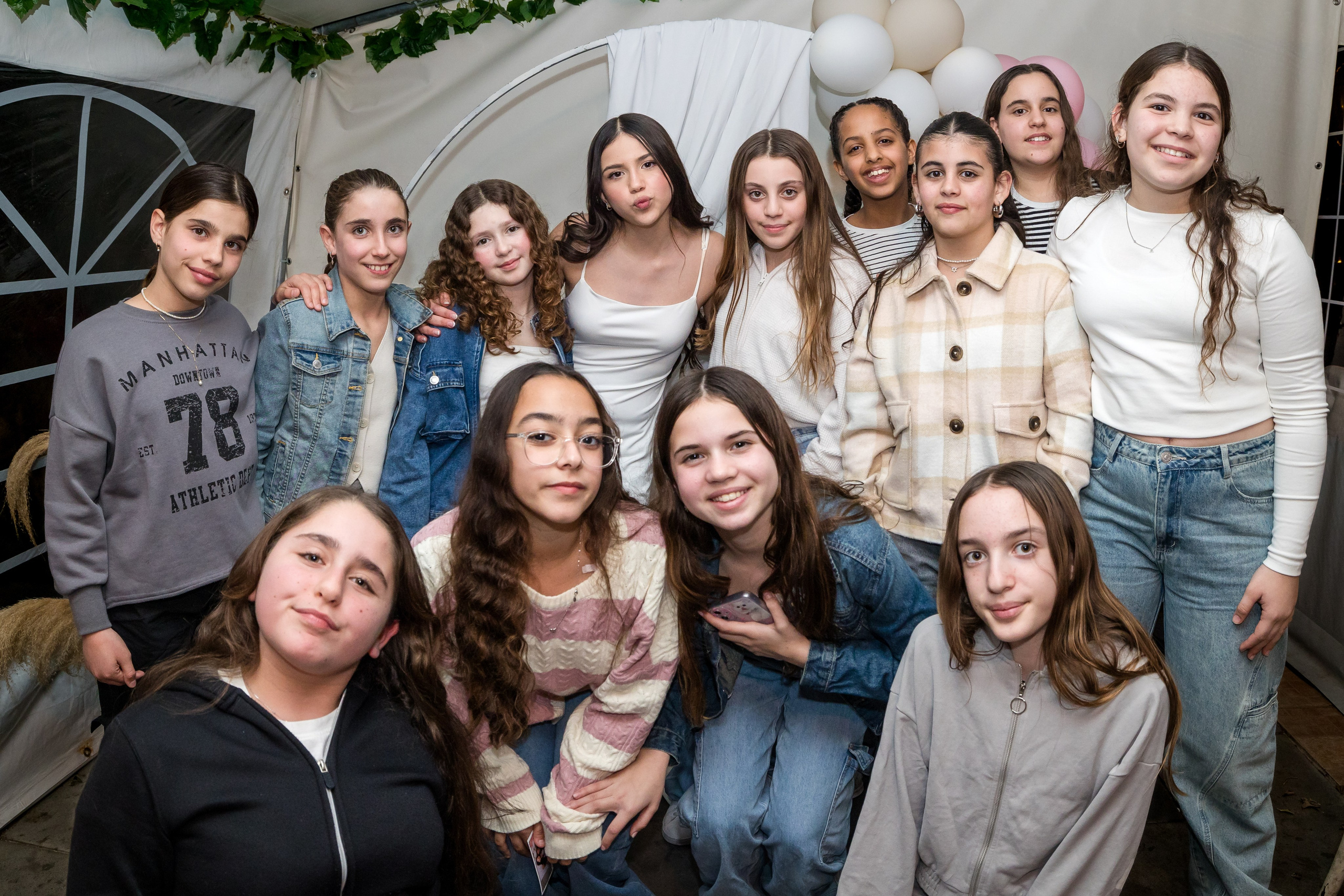 Noya. AMIR BUCHNIK PHOTOGRAPHER