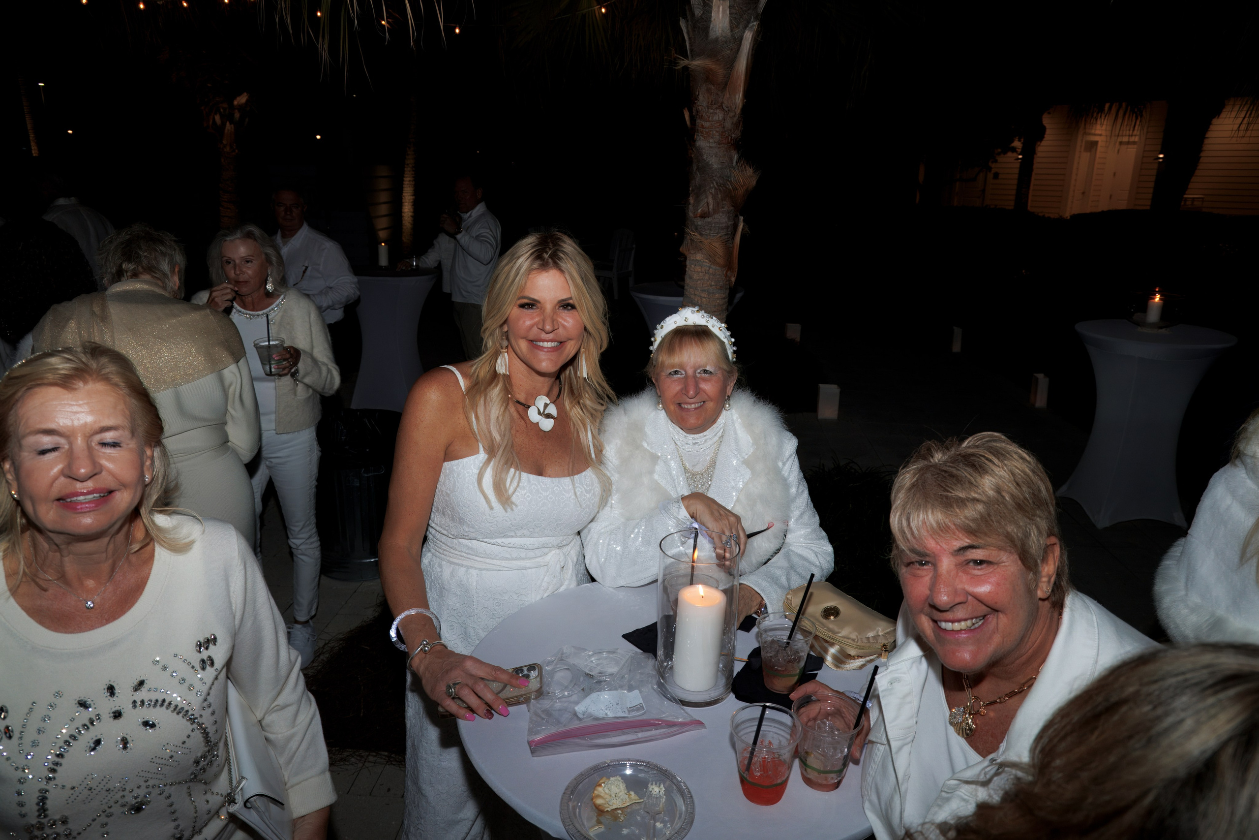 The Isles White Party. Out and About 239