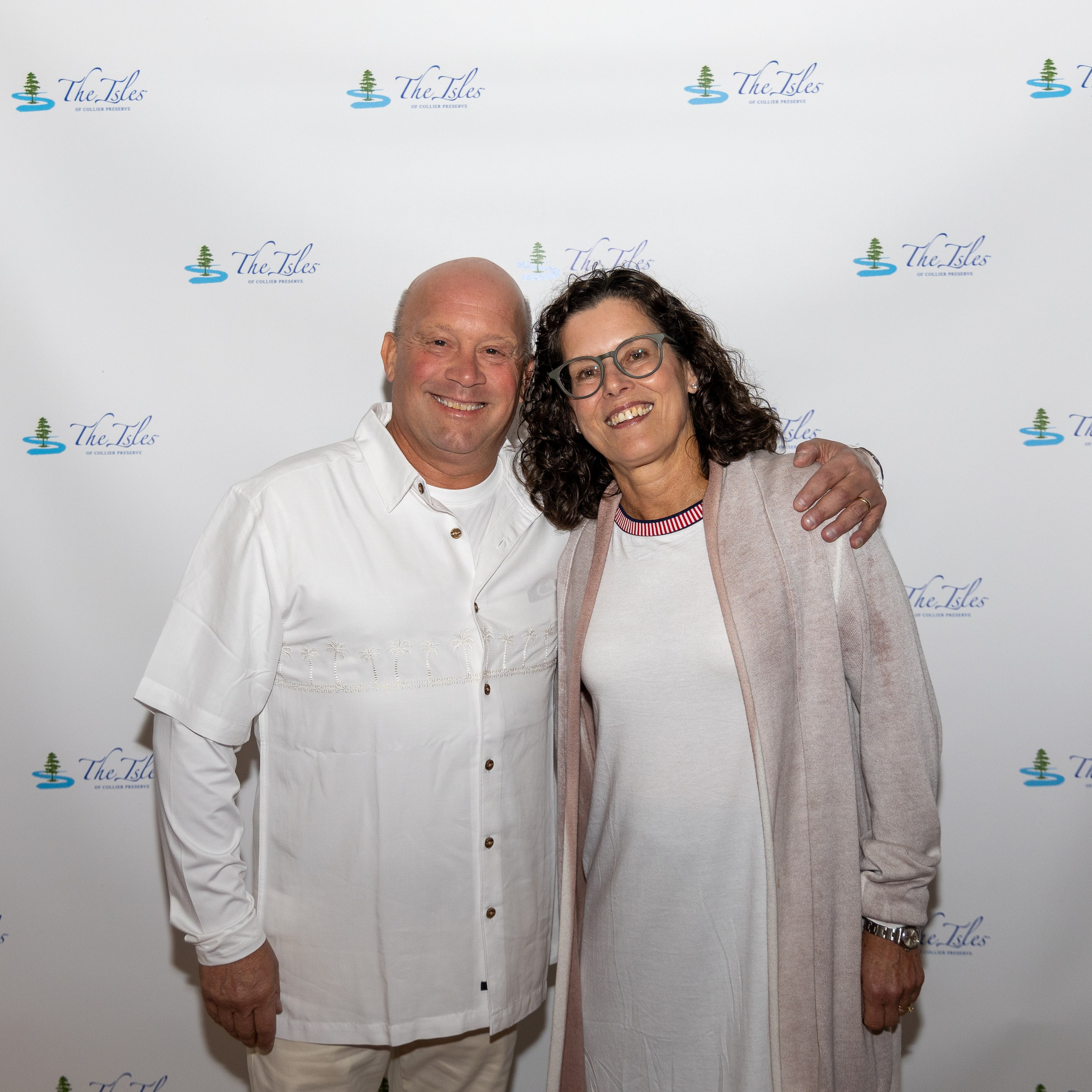 The Isles White Party. Out and About 239