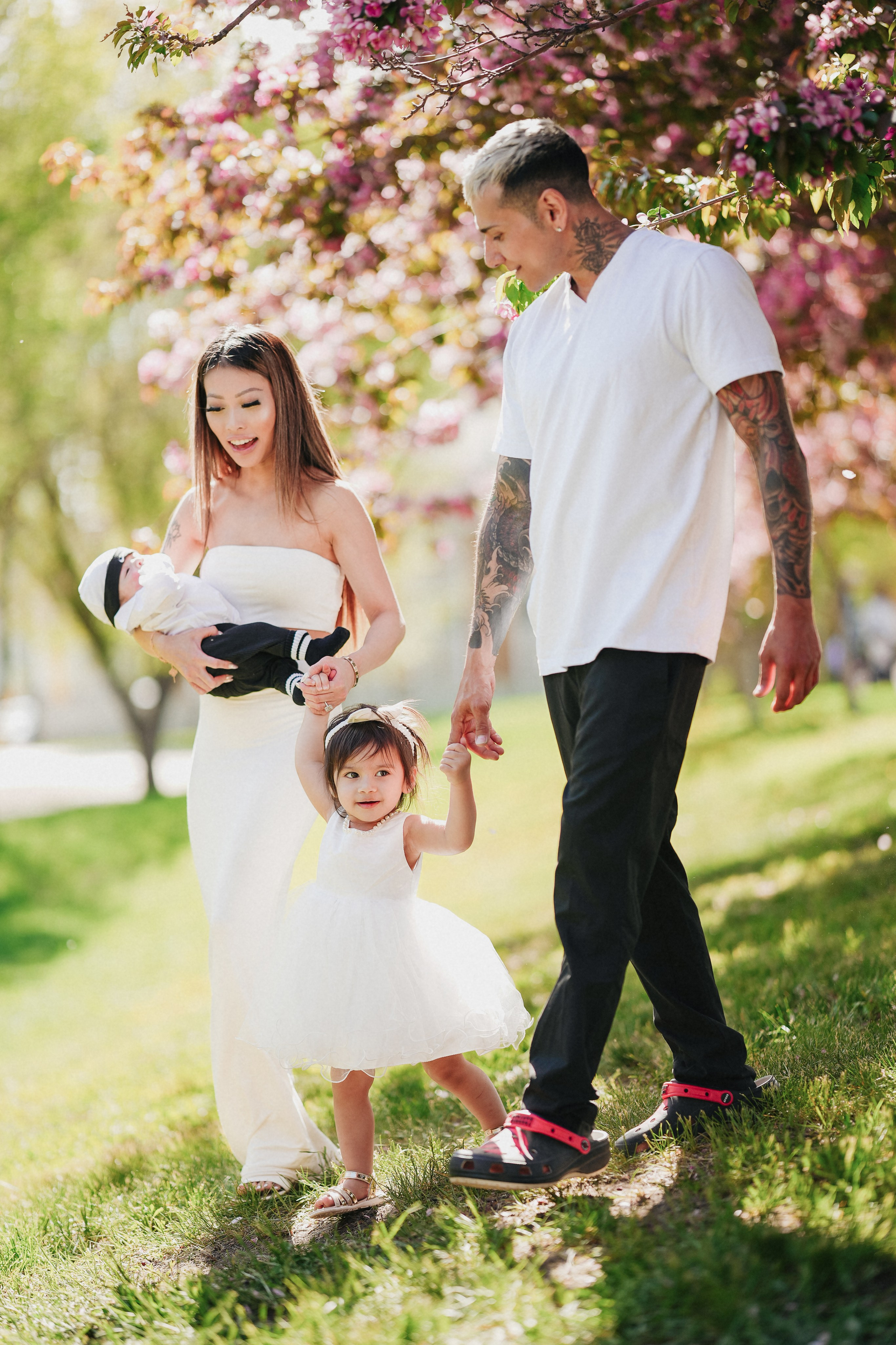 Spring Photo Day. Pashynska Photography | Calgary Wedding & Family Photographer