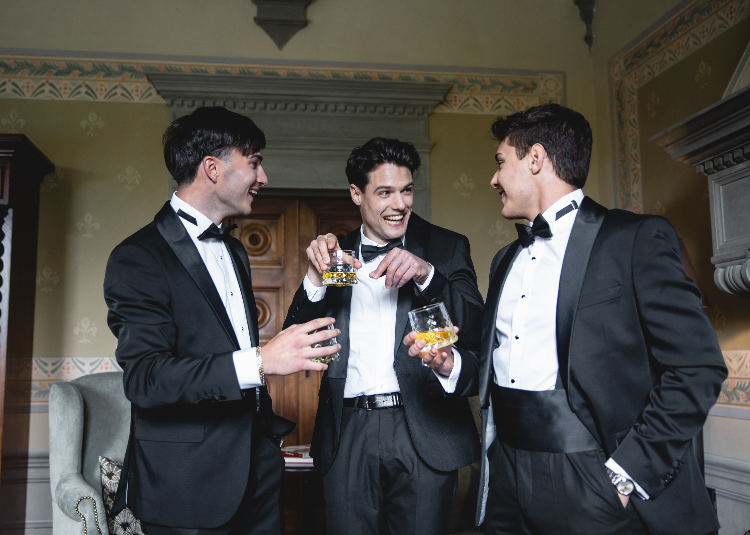 Tuscany Wedding Villa La Commenda Concordia. Professional wedding photographer in Copenhagen, Denmark — Julia Byron