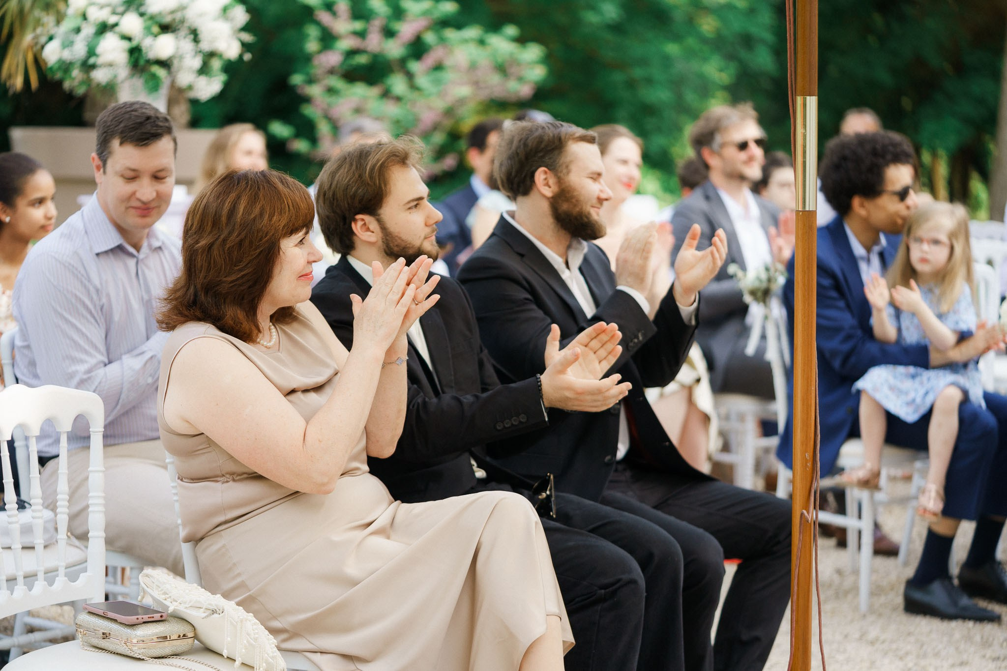 K& F, destination wedding photographer in L’Orangerie de l’Orée du Bois, France