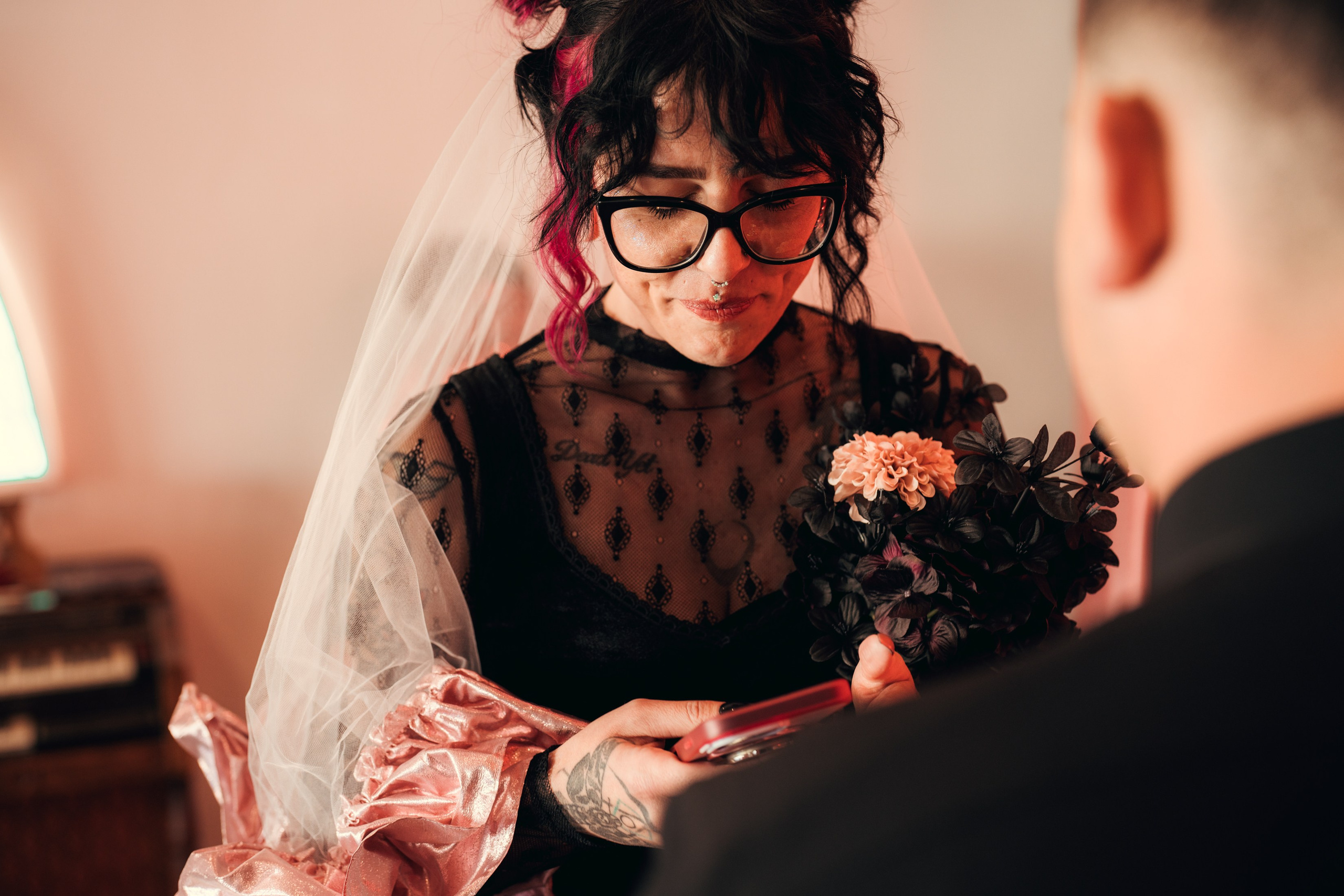 Bee&Tony. Wedding & elopement photographer Viktoriya Kravtsov. Las Vegas