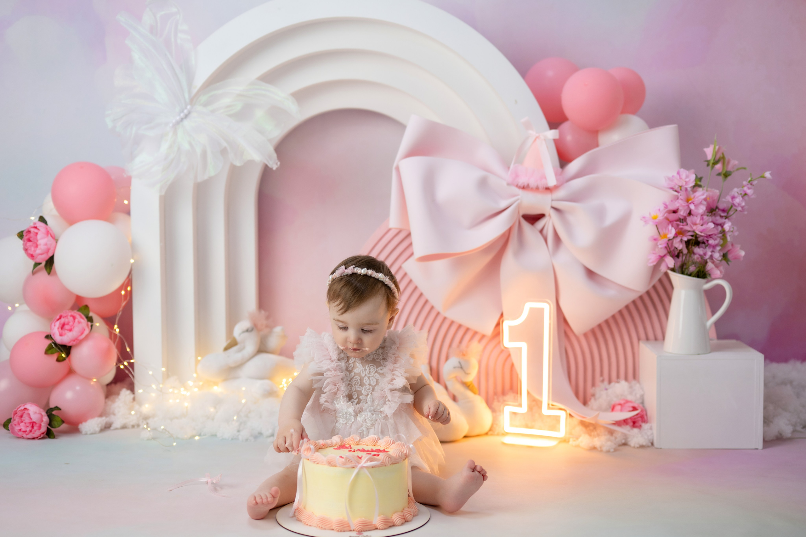 Smash the cake. Home