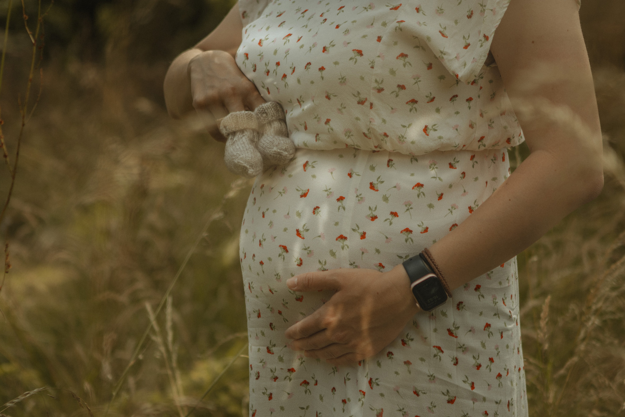 Expecting Pregnancy. Photographer Margarita Antonova in Naas, Co Kildare