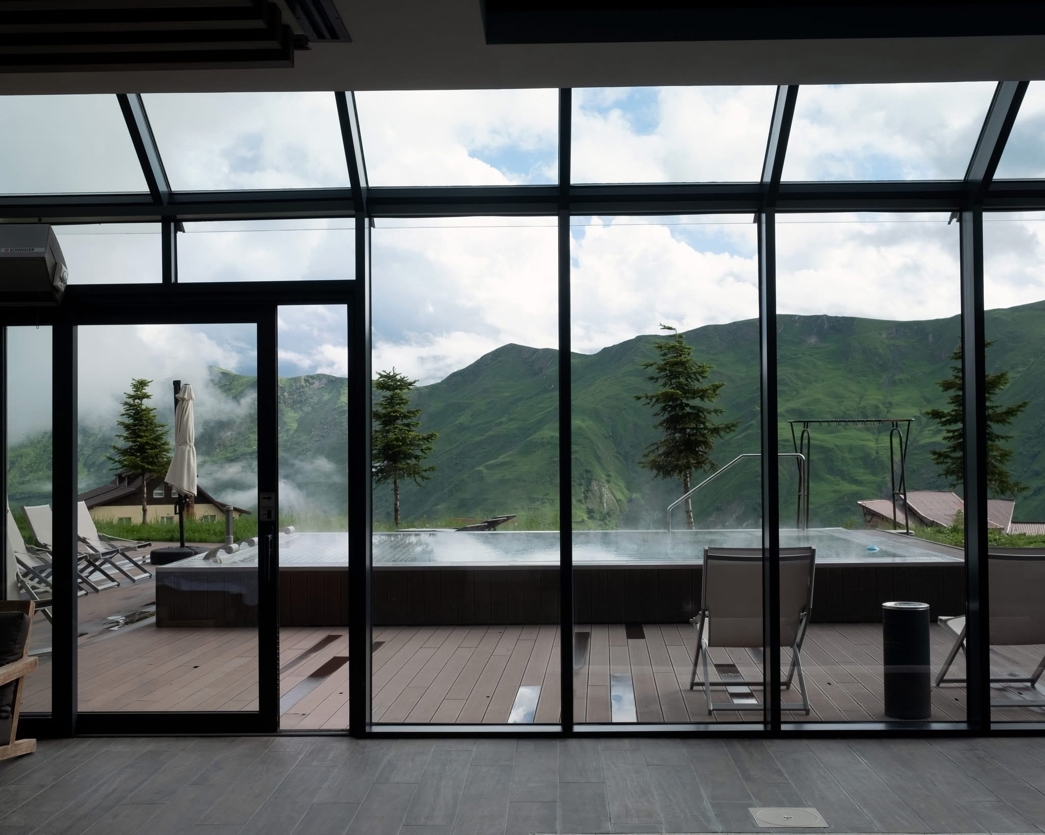 Gudauri Lodge. Главная