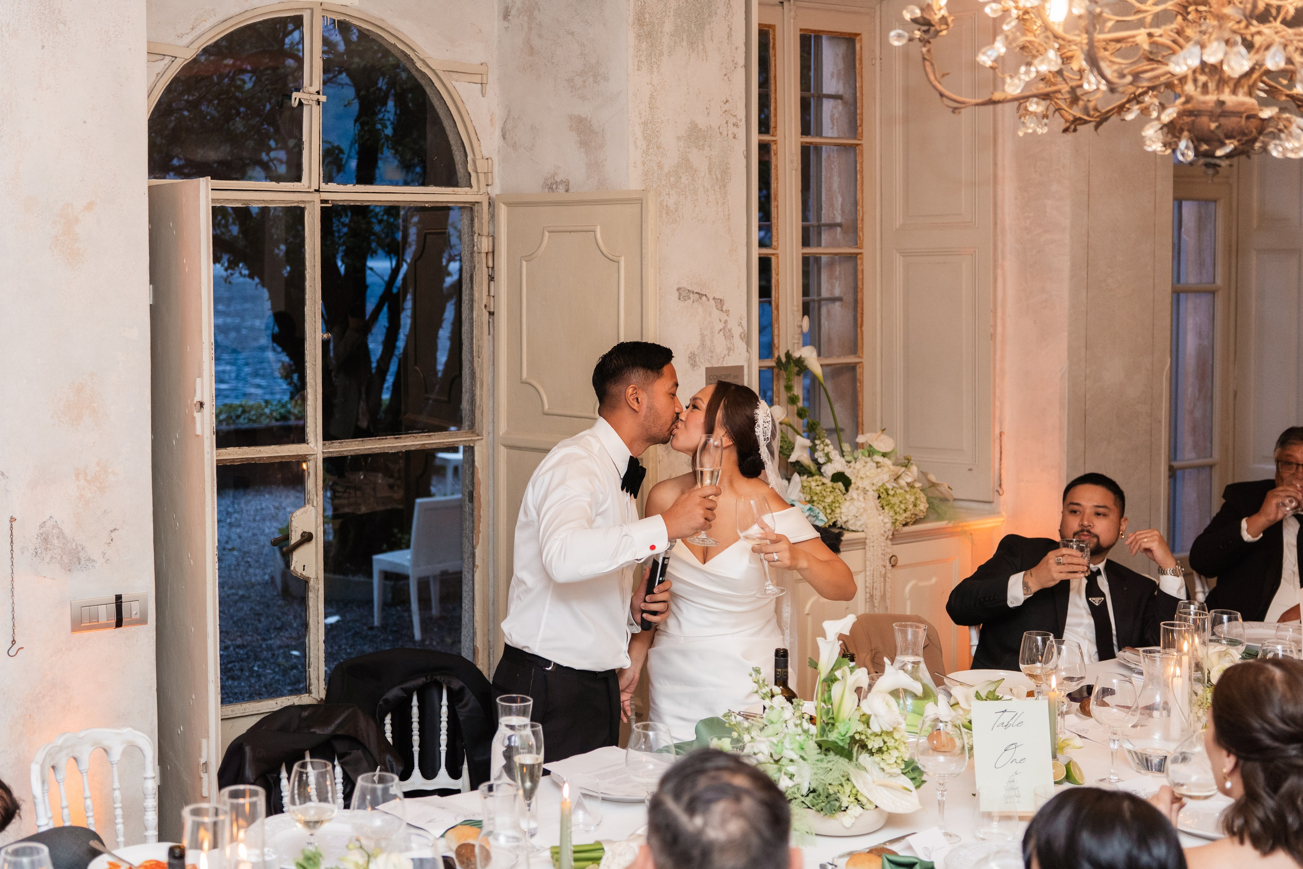 BEATRICE AND RAFAELE_LAKE COMO_Villa Regina Teodolinda. PHOTOGRAPHER IN ITALY