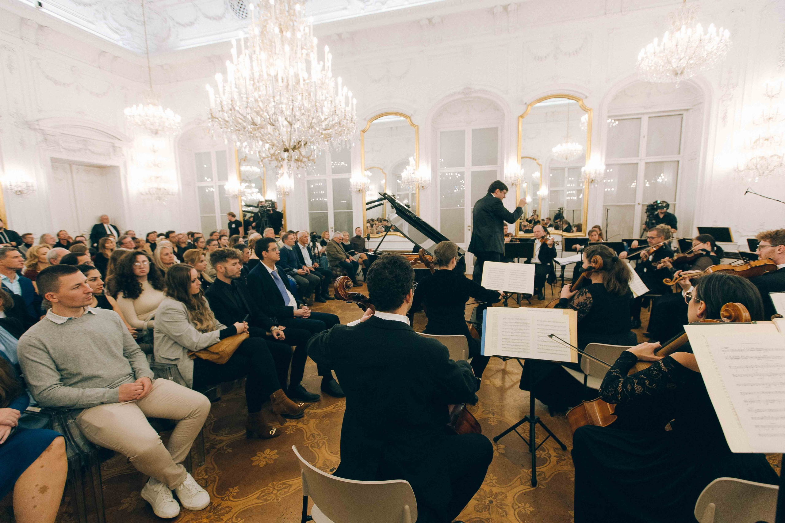ANDRÁSSY UNIVERSITÄT (BUDAPEST). Wedding&Event photographer Ismail Rzayev in Baku