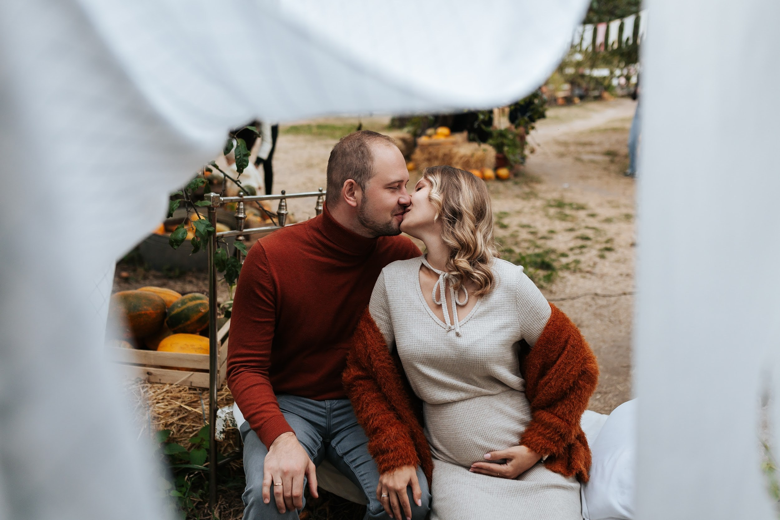 Apple orchard. Fotograf ślubny i rodzinny w Krakowie Yana Klymova