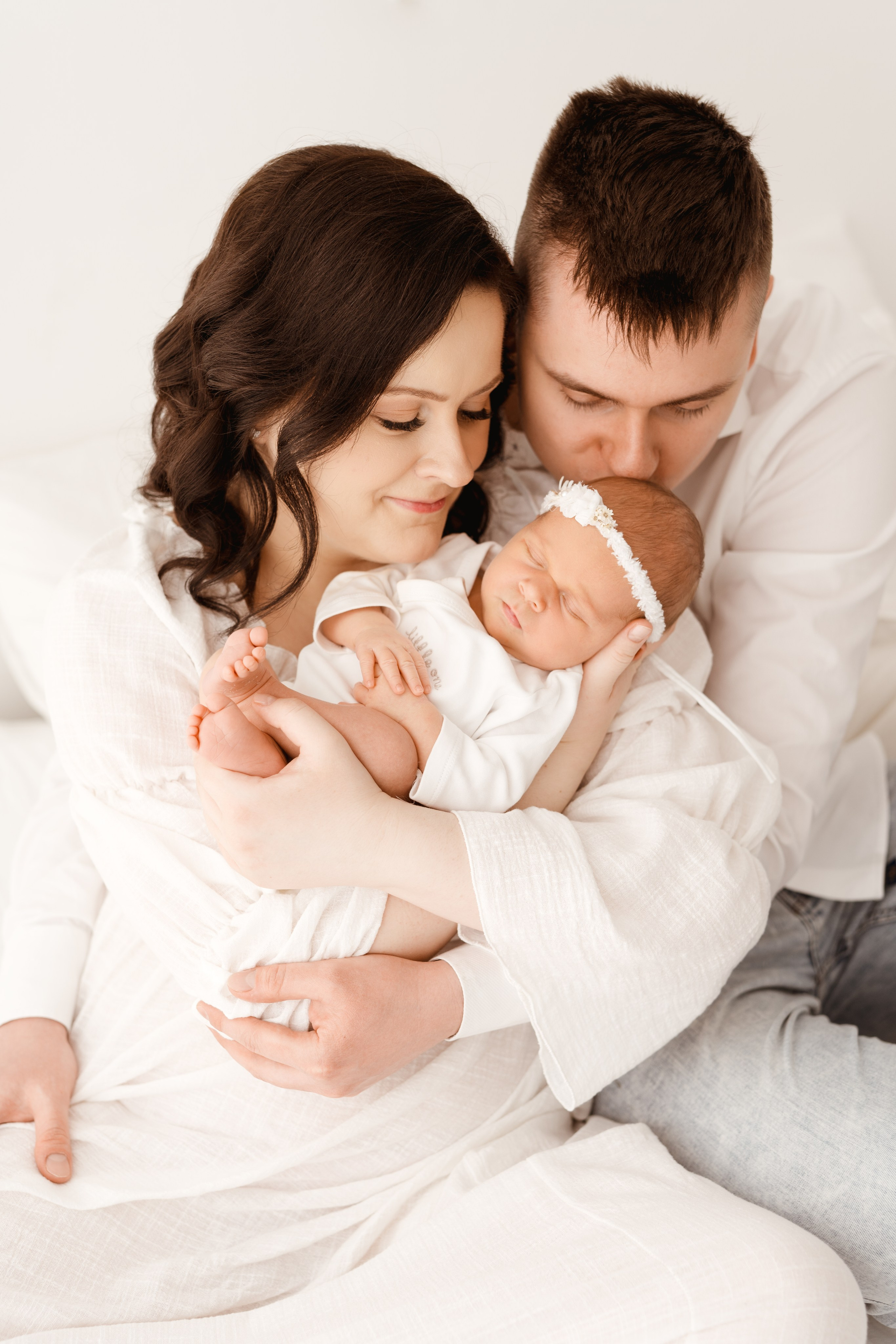 Pierwsza sesja Amelki. Fotograf Łódź - sesja ciążowa, noworodkowa, dziecięca. Studio w Łodzi