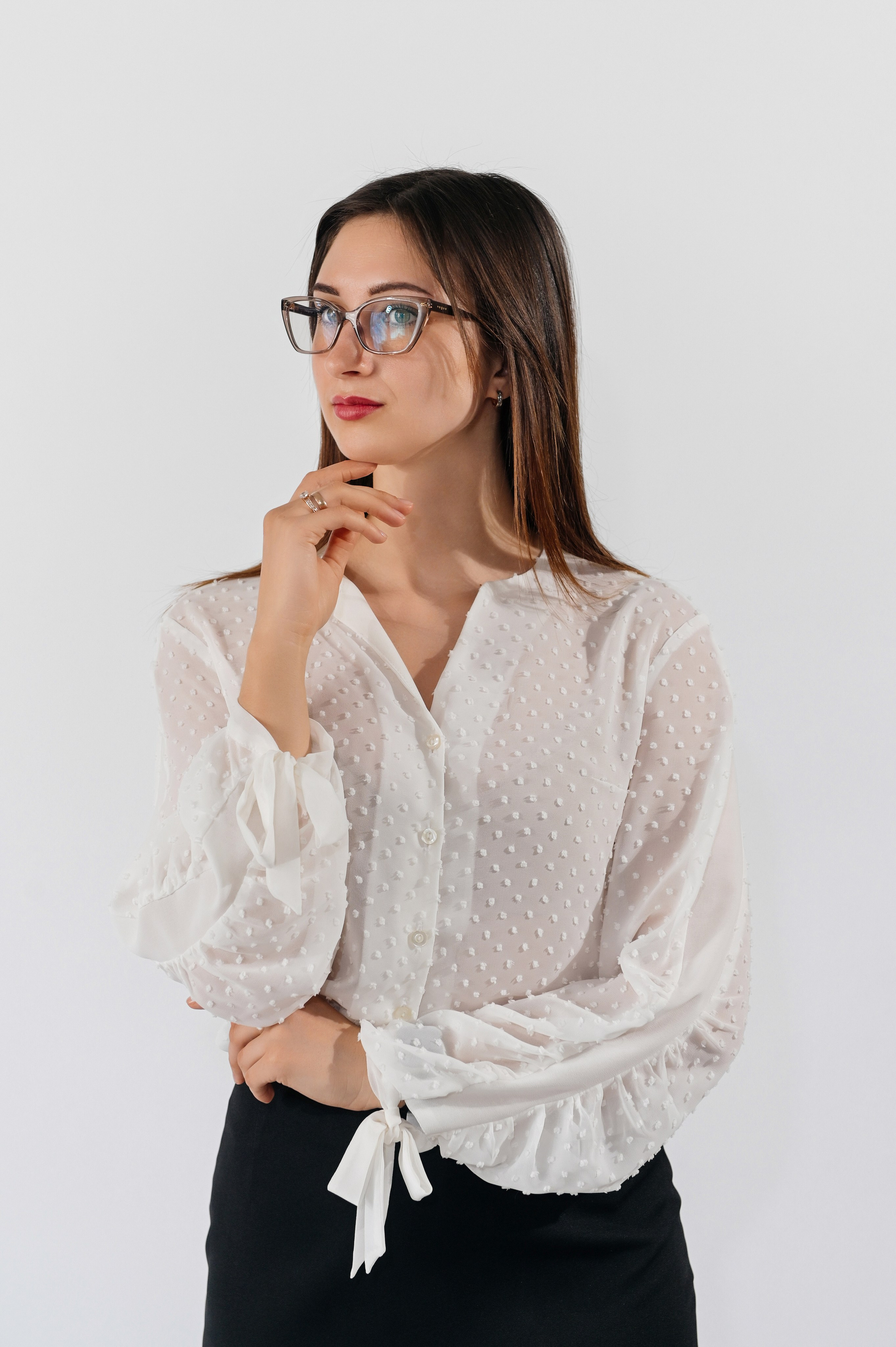 Compleu: bluză și fustă. Designer vestimentar: elaborarea, proiectarea și confectionare…