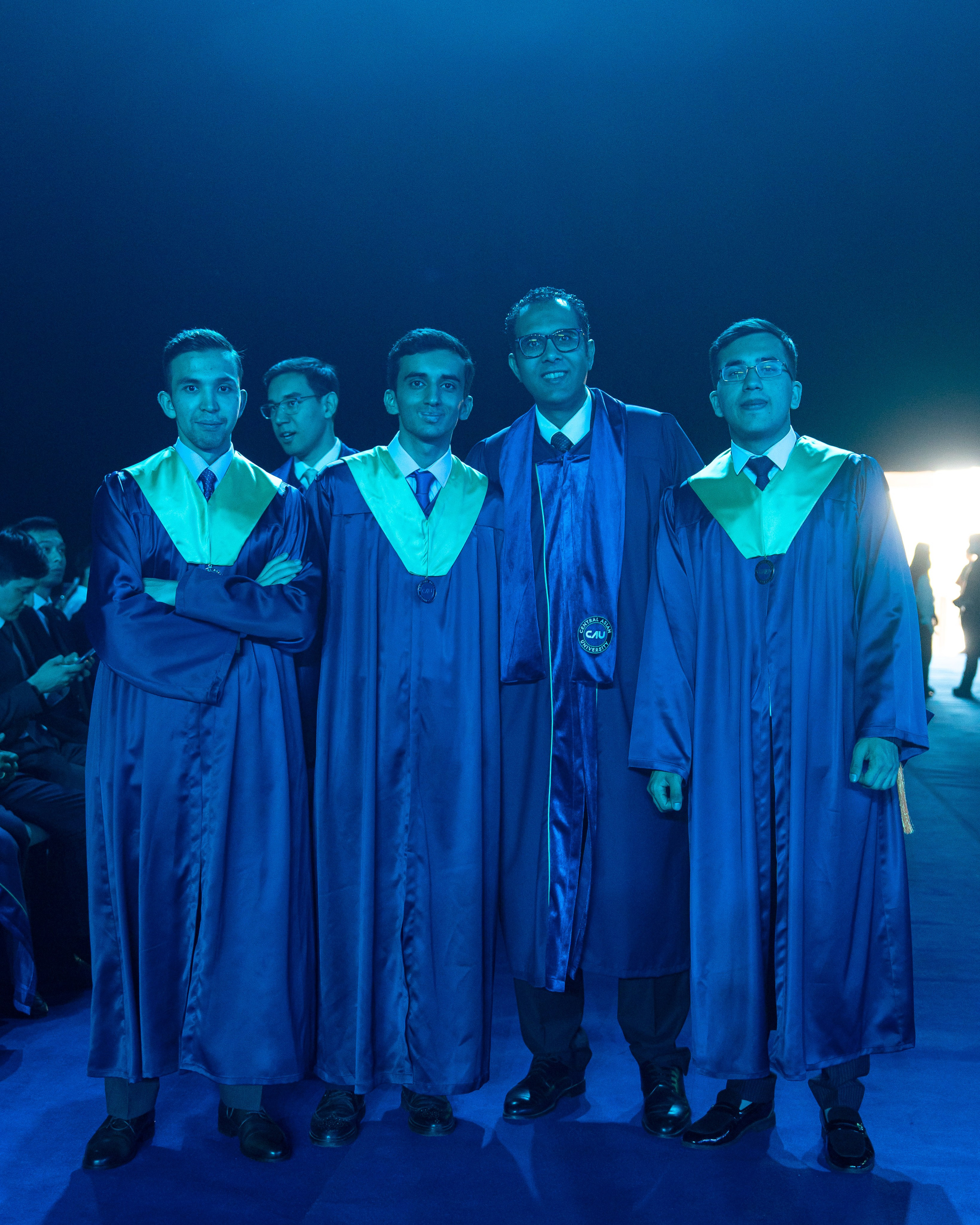 Как Central Asian University провёл одну из самых ярких выпускных церемоний. Георгий Намазов | Фотограф в Ташкенте