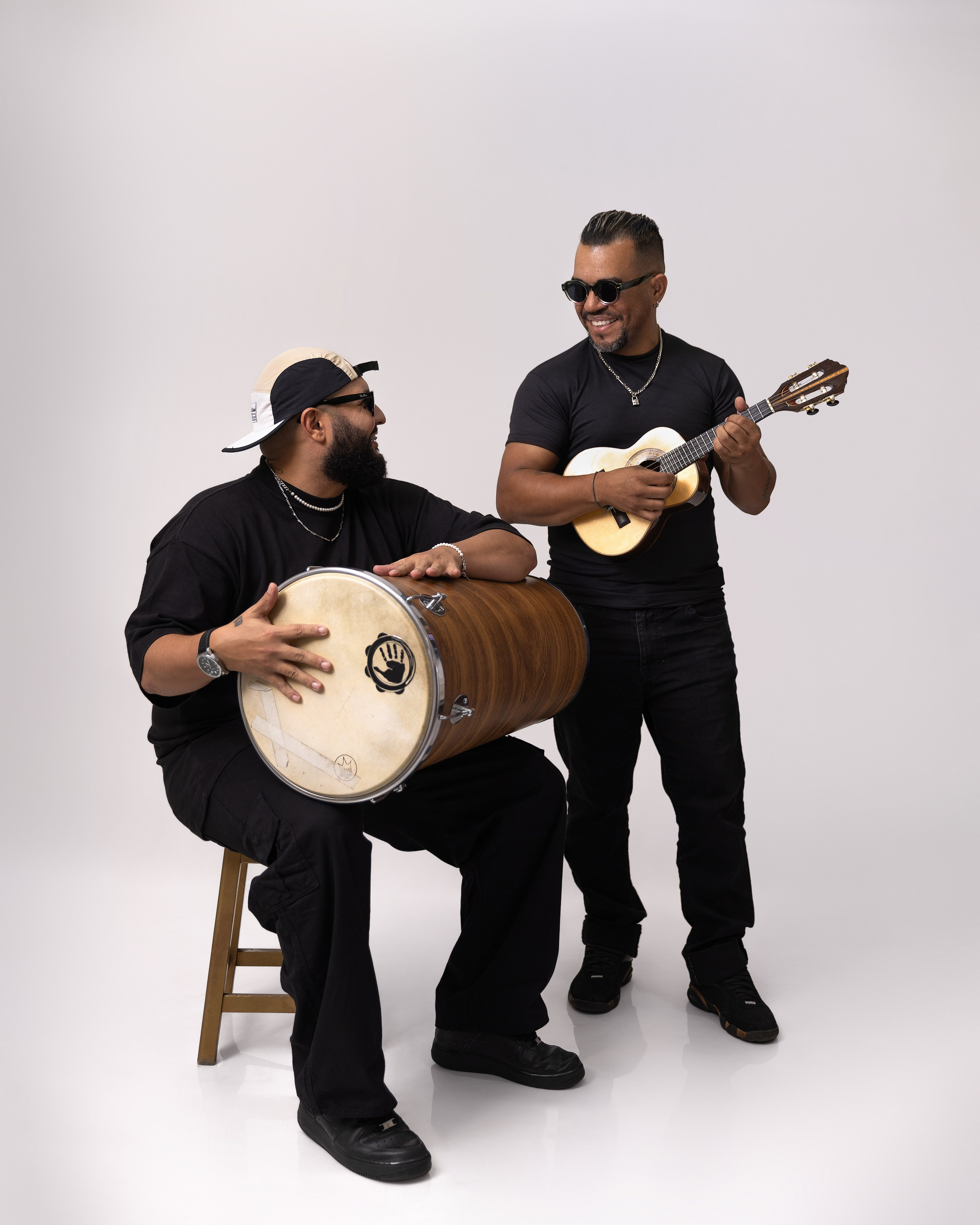 Ensaio corporativo para Dupla pagode. Fotógrafa em são paulo — Fotos Autênticas